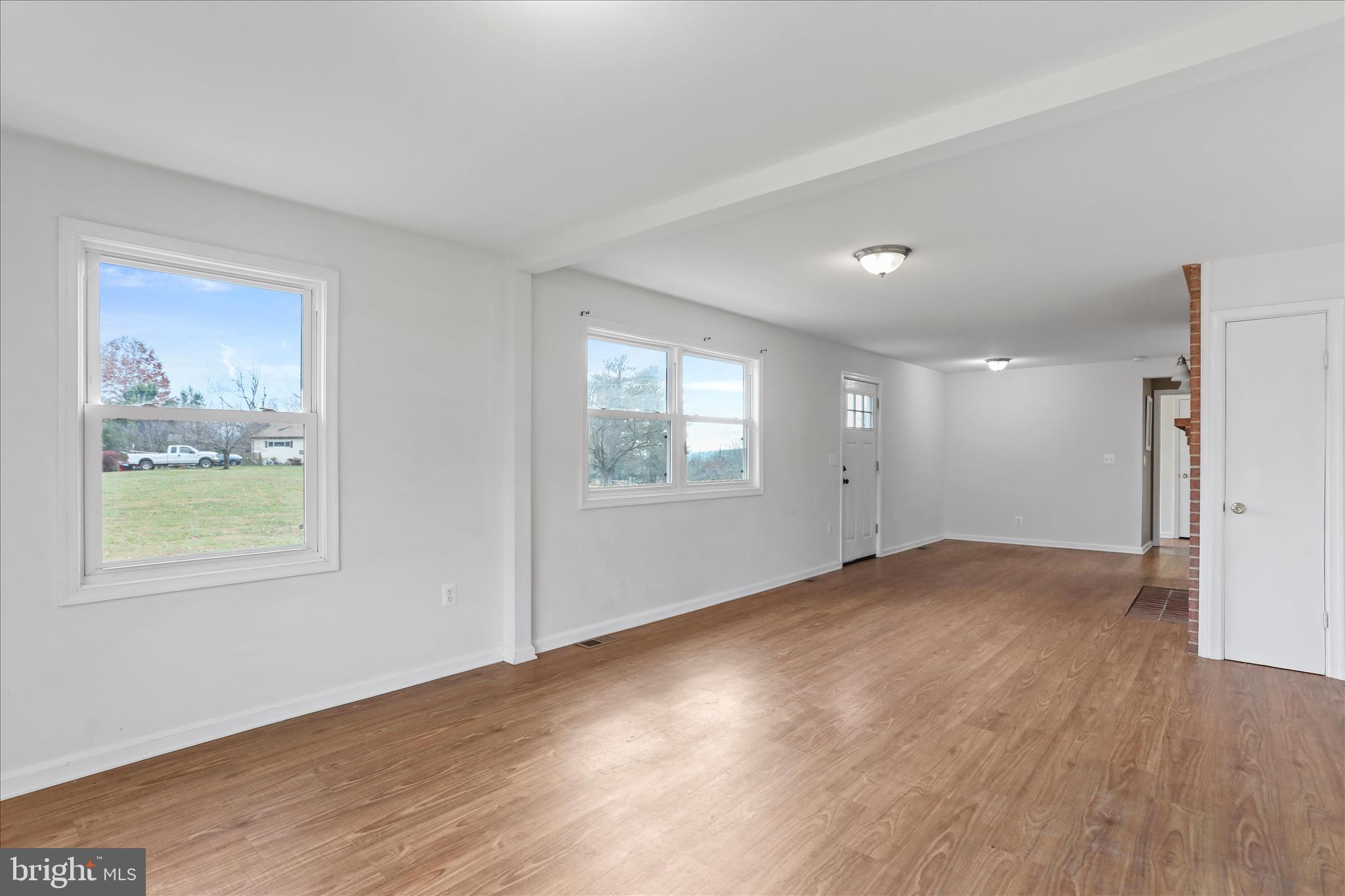 RIVERSIDE - Residential