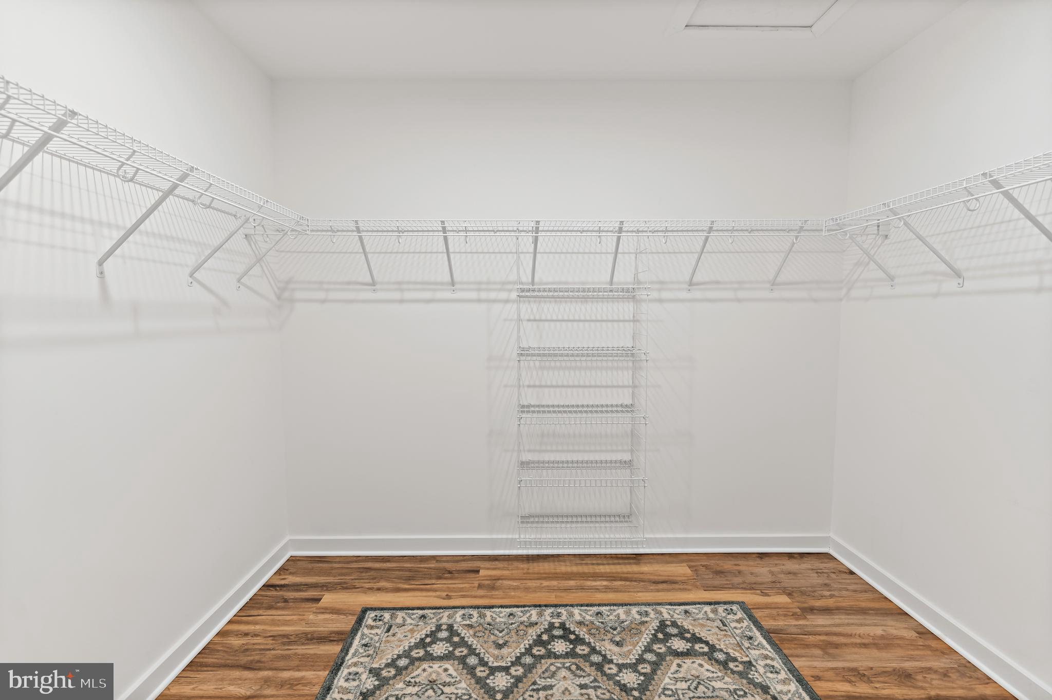 CARDINAL POINTE - Residential