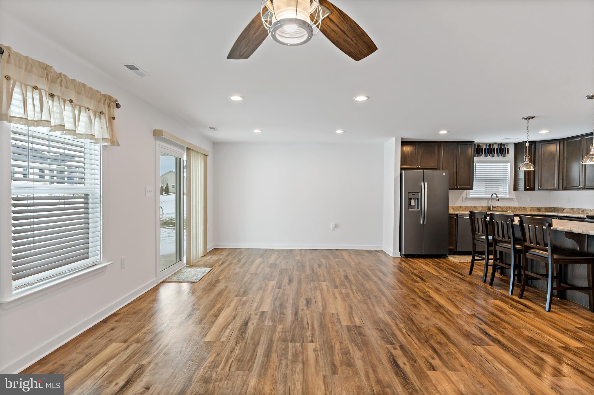 CARDINAL POINTE - Residential