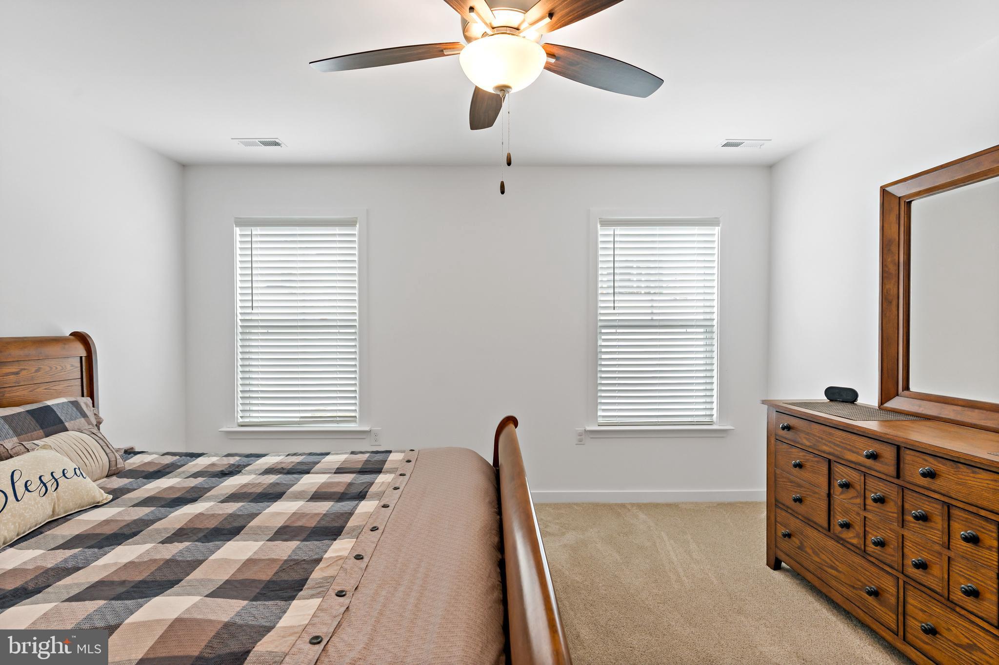 CARDINAL POINTE - Residential