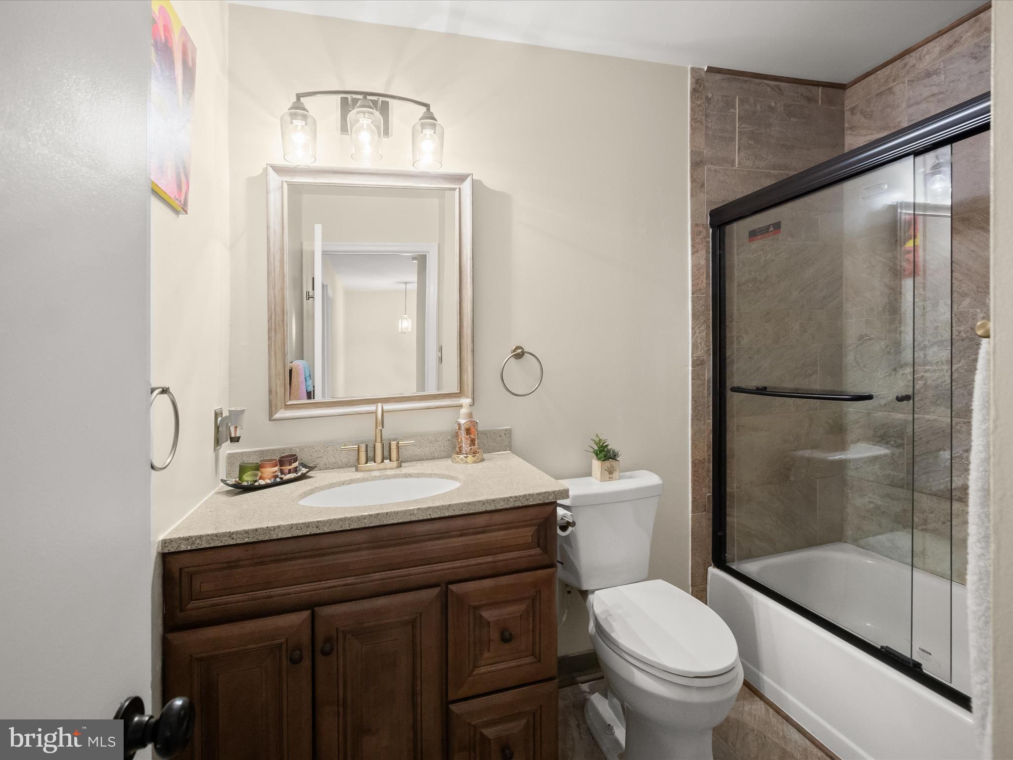 SENTRY WOODS/HUNTINGTON - Residential