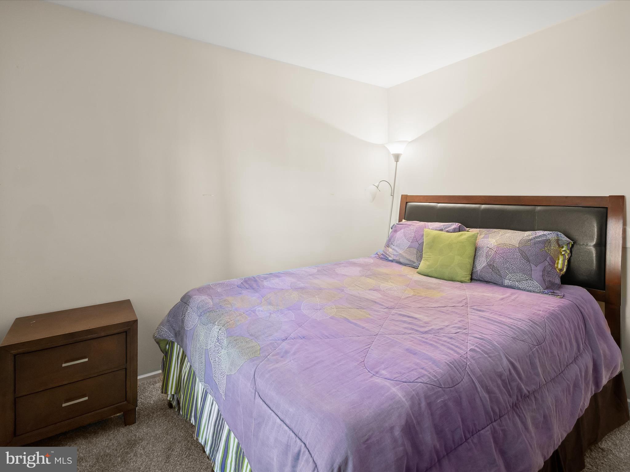 SENTRY WOODS/HUNTINGTON - Residential