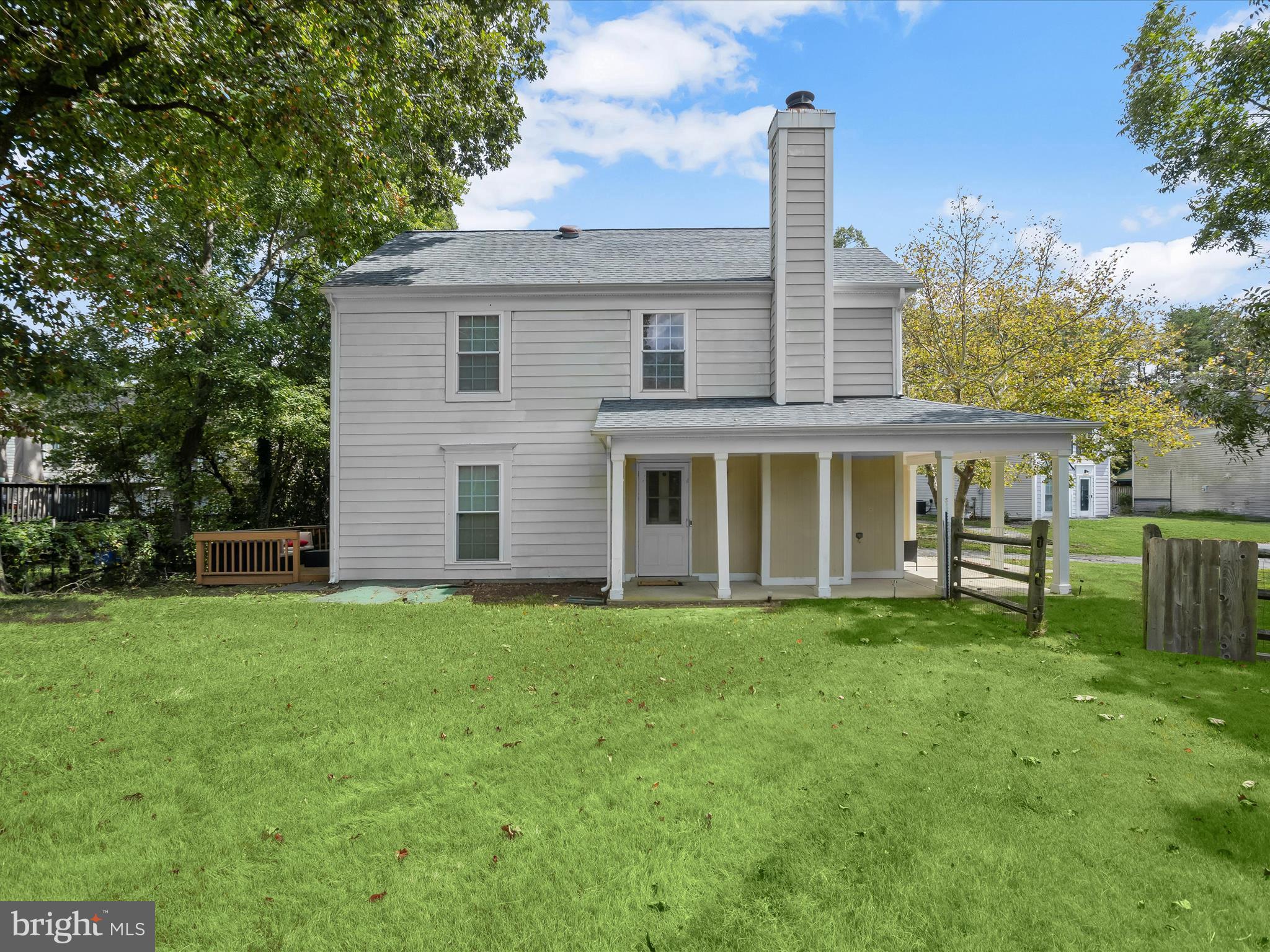 SENTRY WOODS/HUNTINGTON - Residential