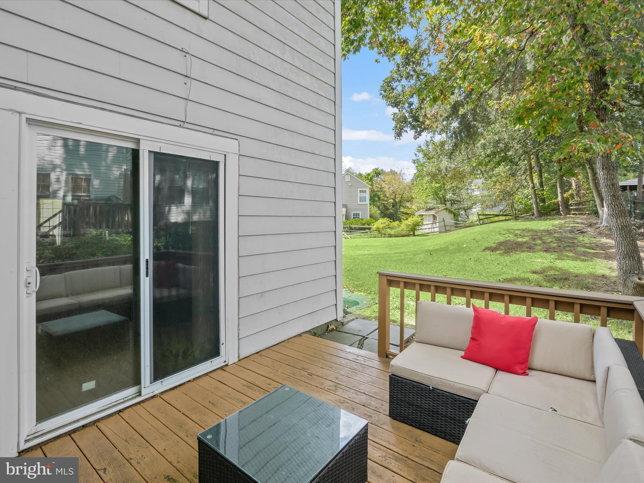 SENTRY WOODS/HUNTINGTON - Residential