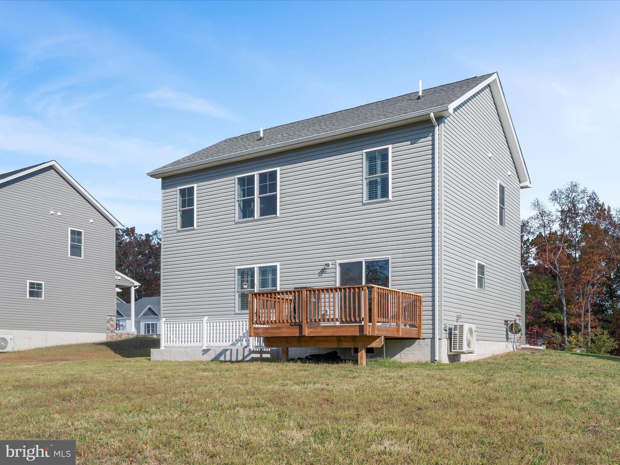 MIDDLE CREEK VISTAS - Residential