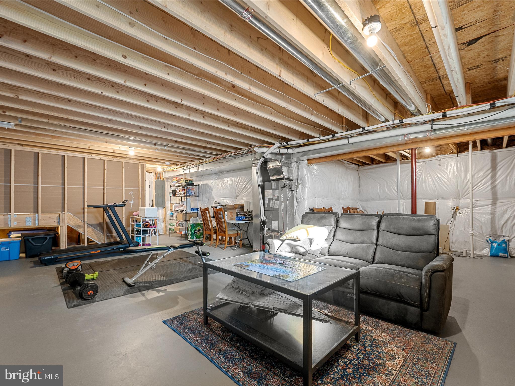 MIDDLE CREEK VISTAS - Residential