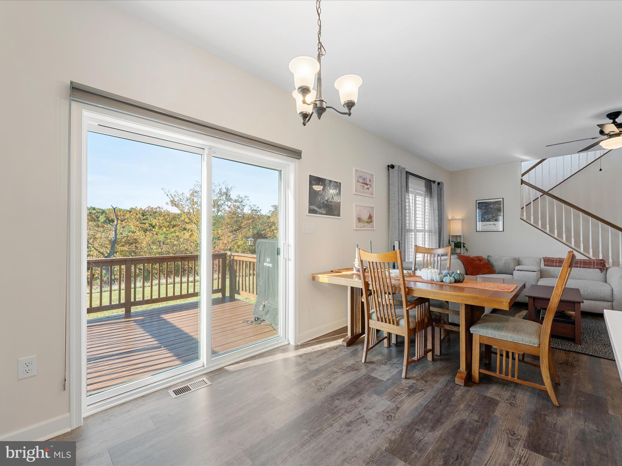 MIDDLE CREEK VISTAS - Residential