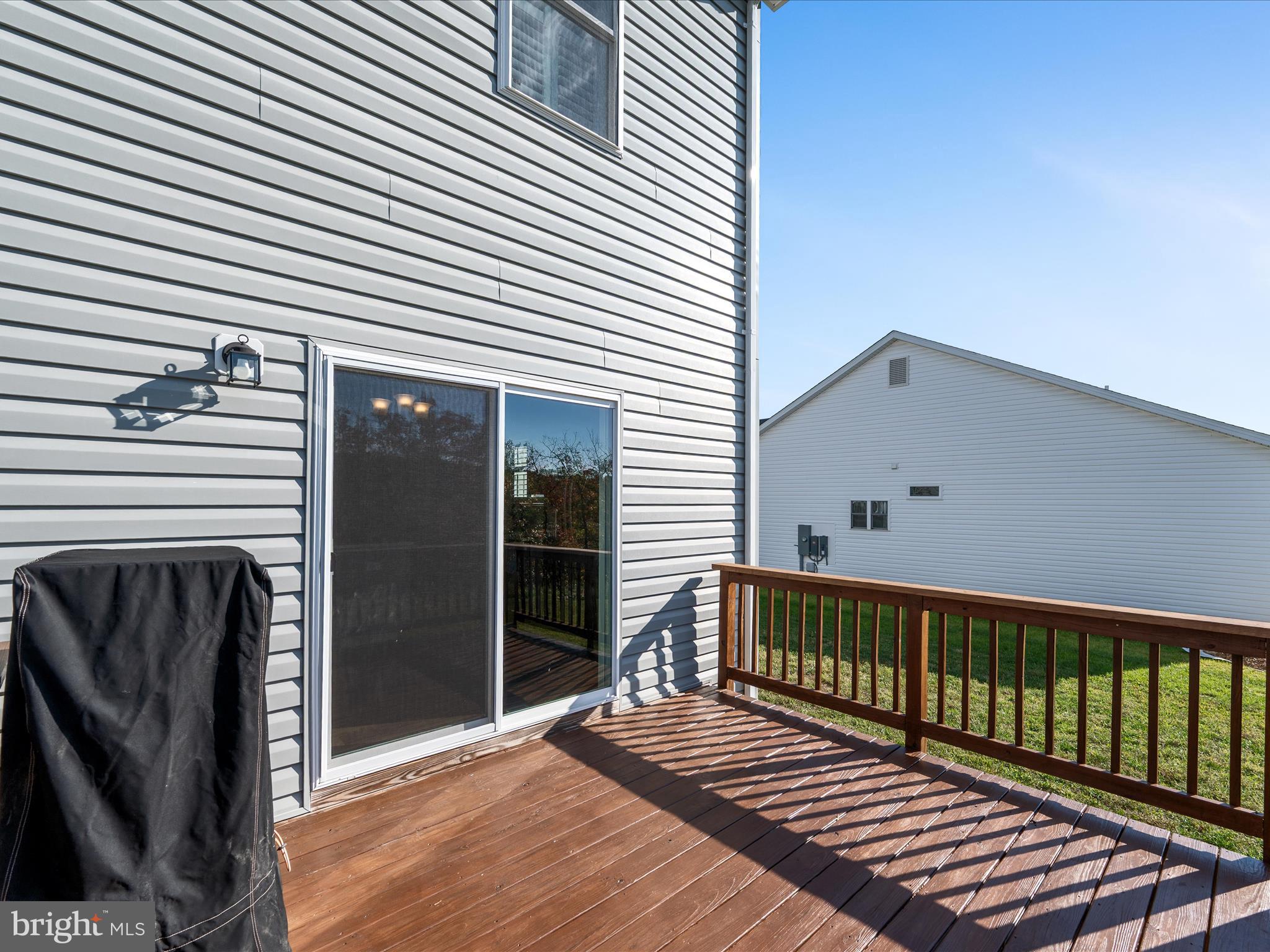 MIDDLE CREEK VISTAS - Residential