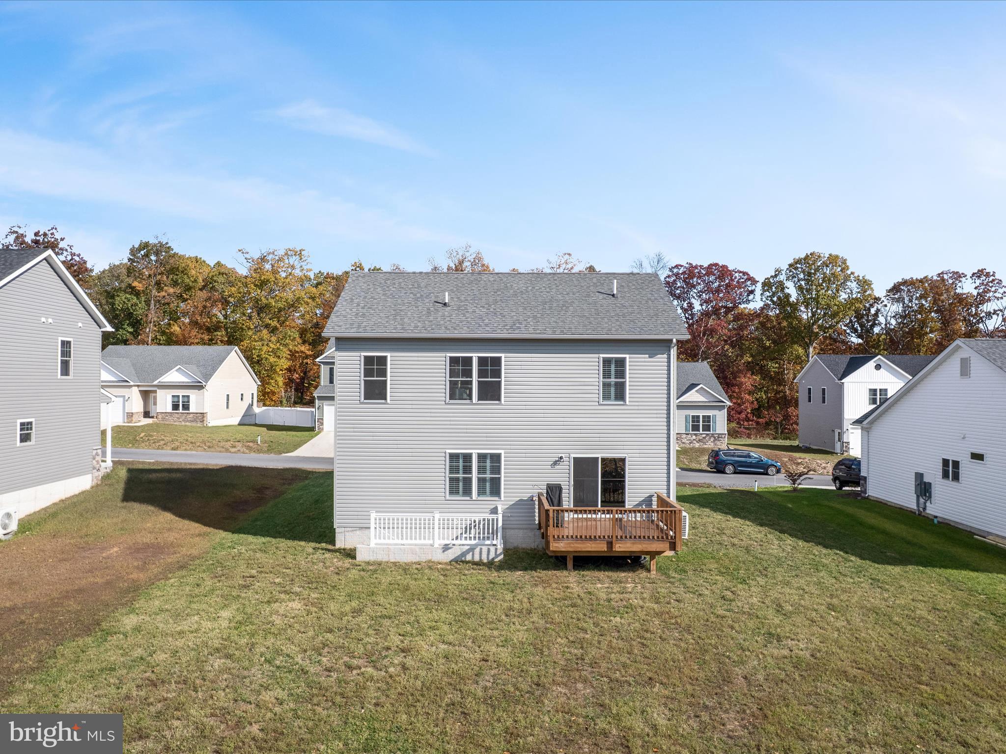 MIDDLE CREEK VISTAS - Residential