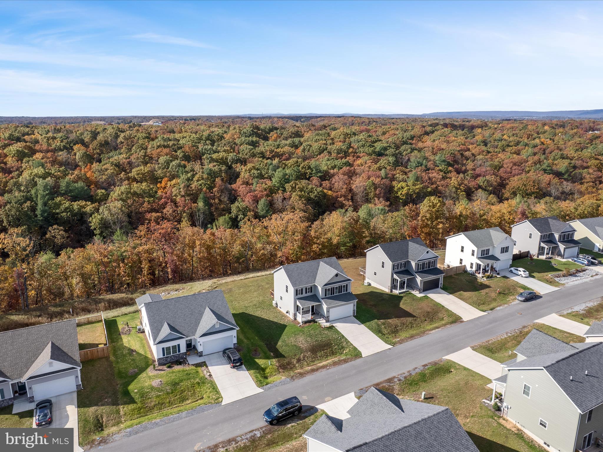 MIDDLE CREEK VISTAS - Residential