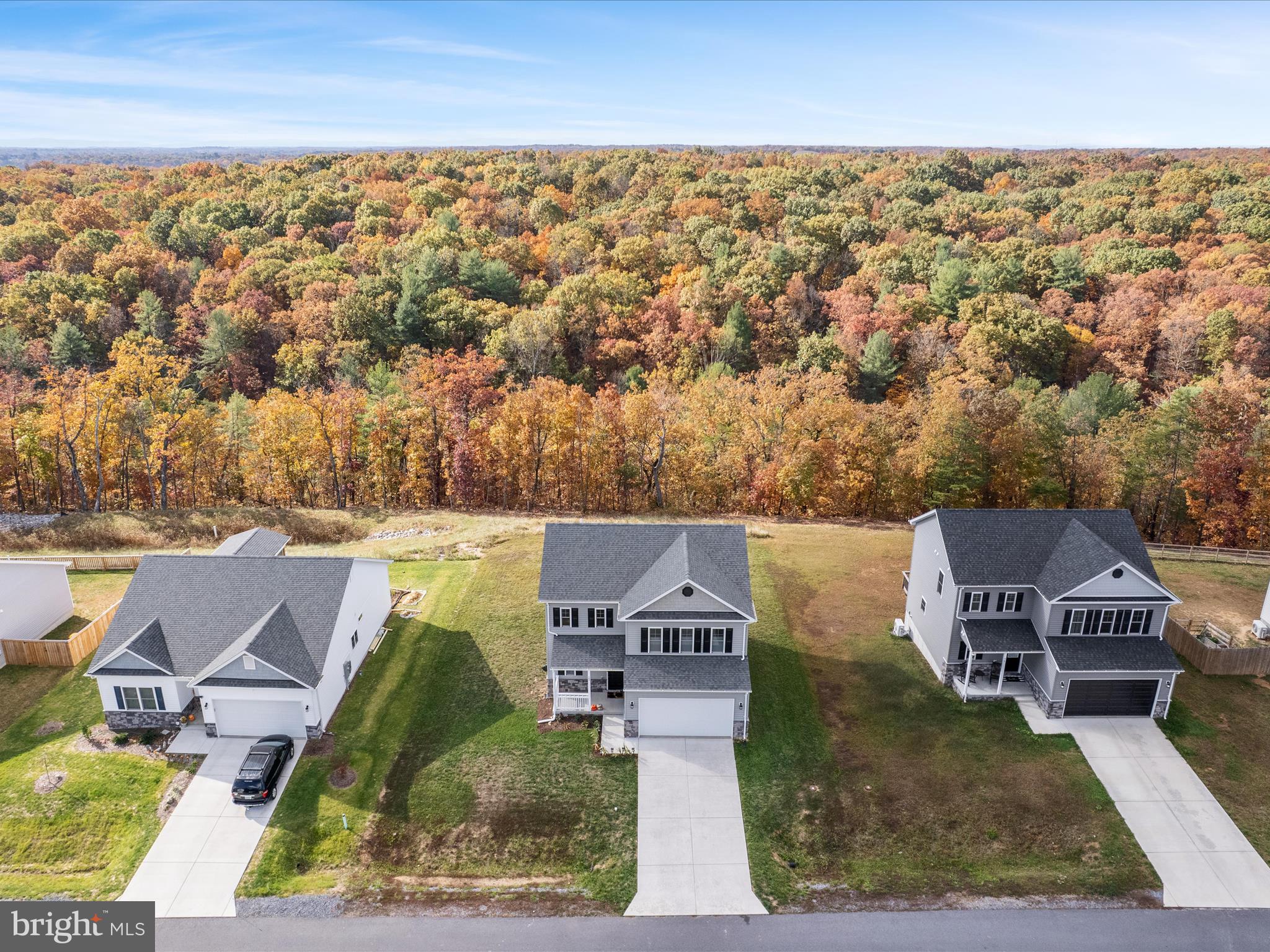 MIDDLE CREEK VISTAS - Residential