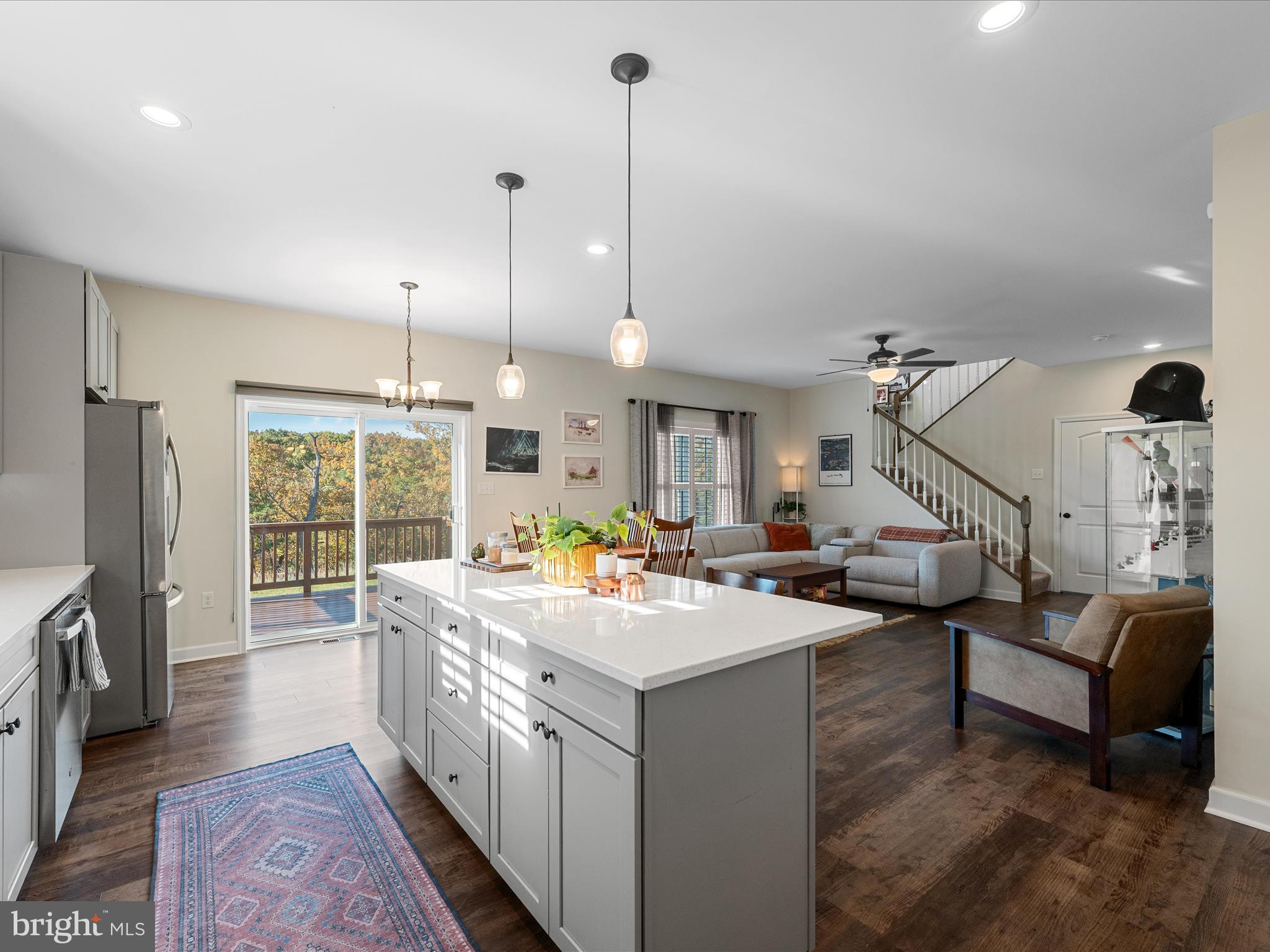 MIDDLE CREEK VISTAS - Residential