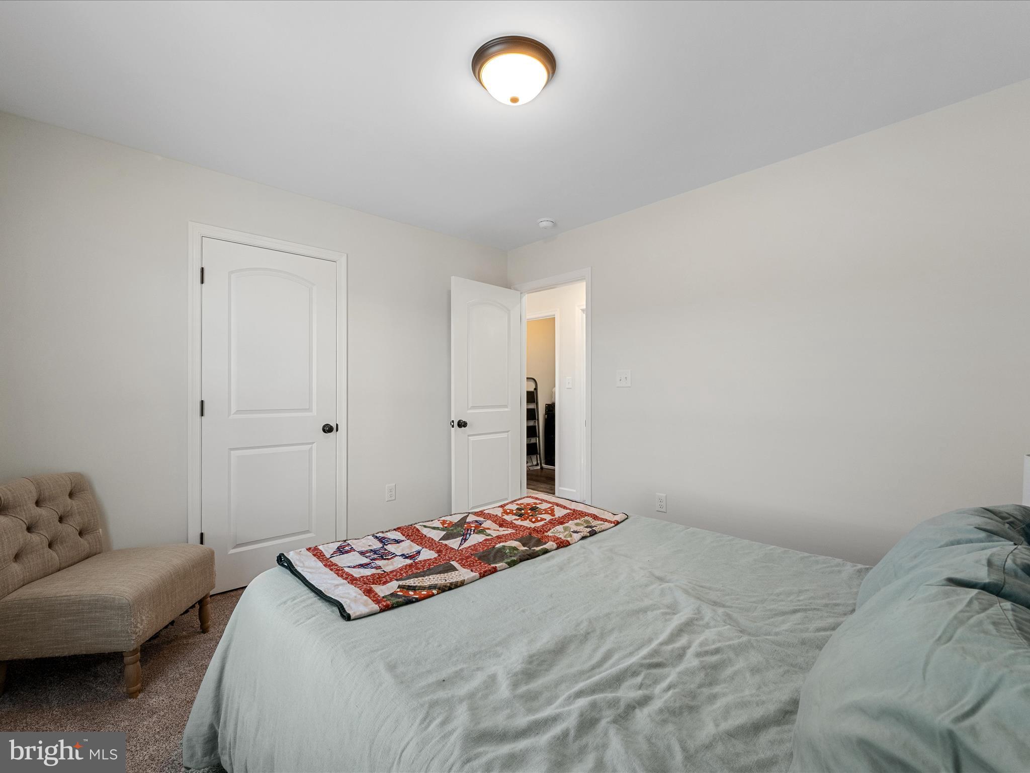 MIDDLE CREEK VISTAS - Residential