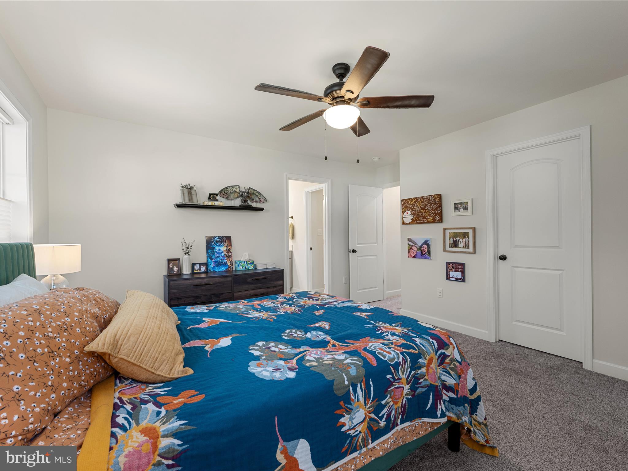 MIDDLE CREEK VISTAS - Residential