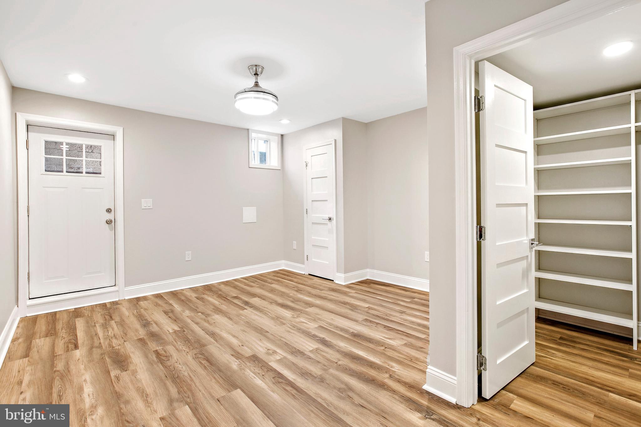 LITTLE ITALY - Residential