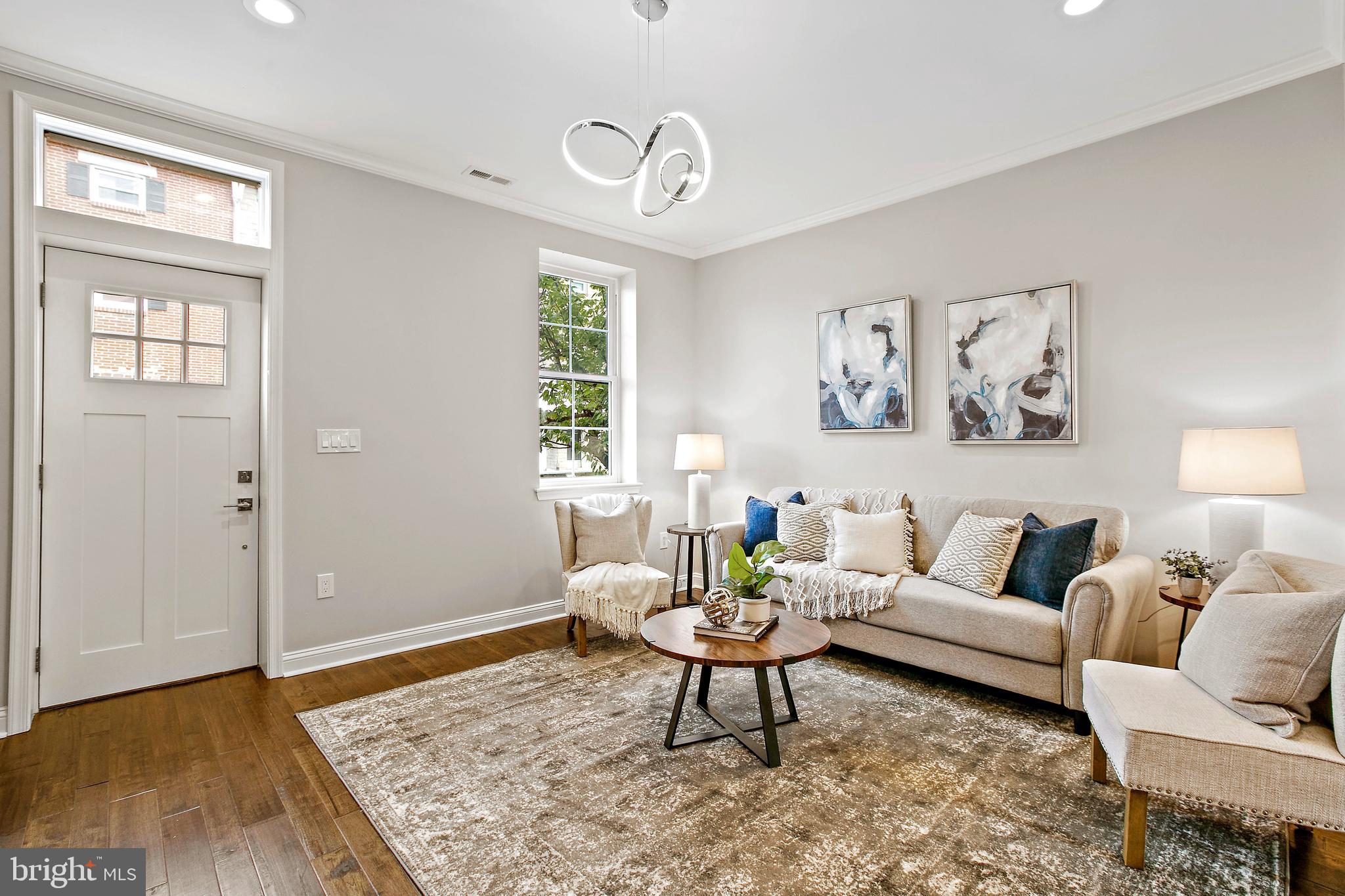 LITTLE ITALY - Residential