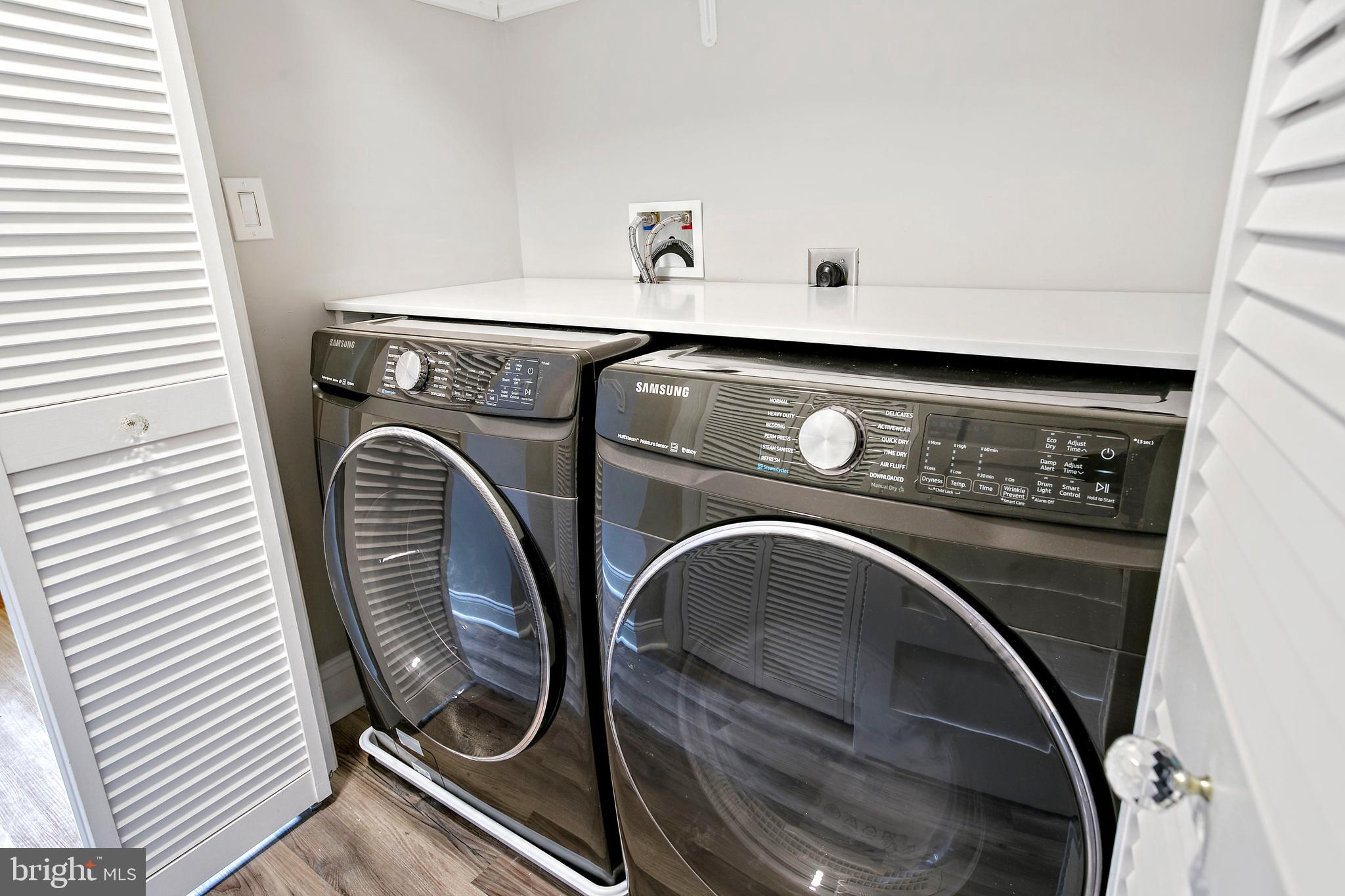 LITTLE ITALY - Residential