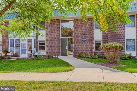 Photo of 3320 Chiswick Court #61-2B, SILVER SPRING, MD 20906 (MLS # MDMC2205024)