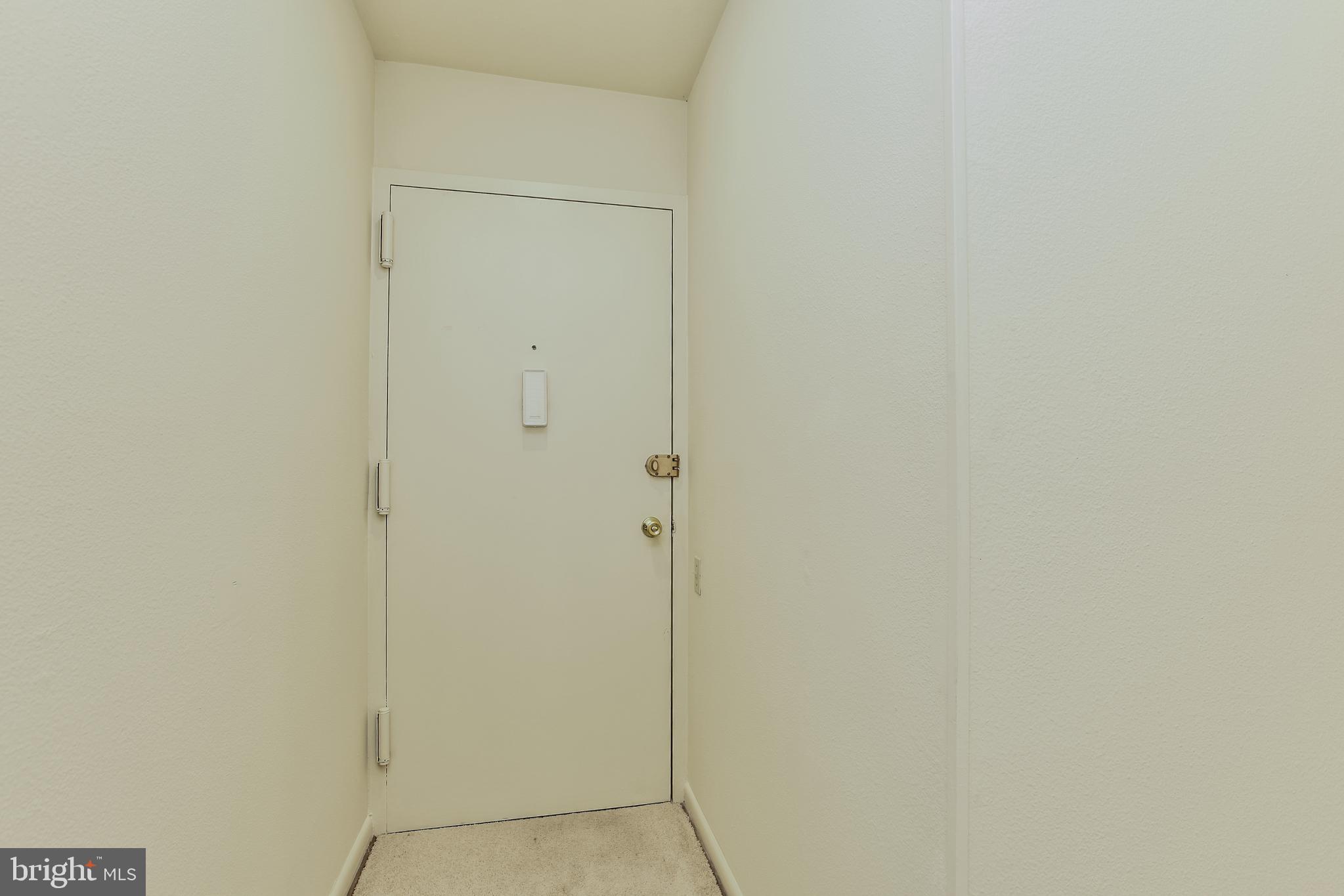 3320 CHISWICK COURT 61-2B