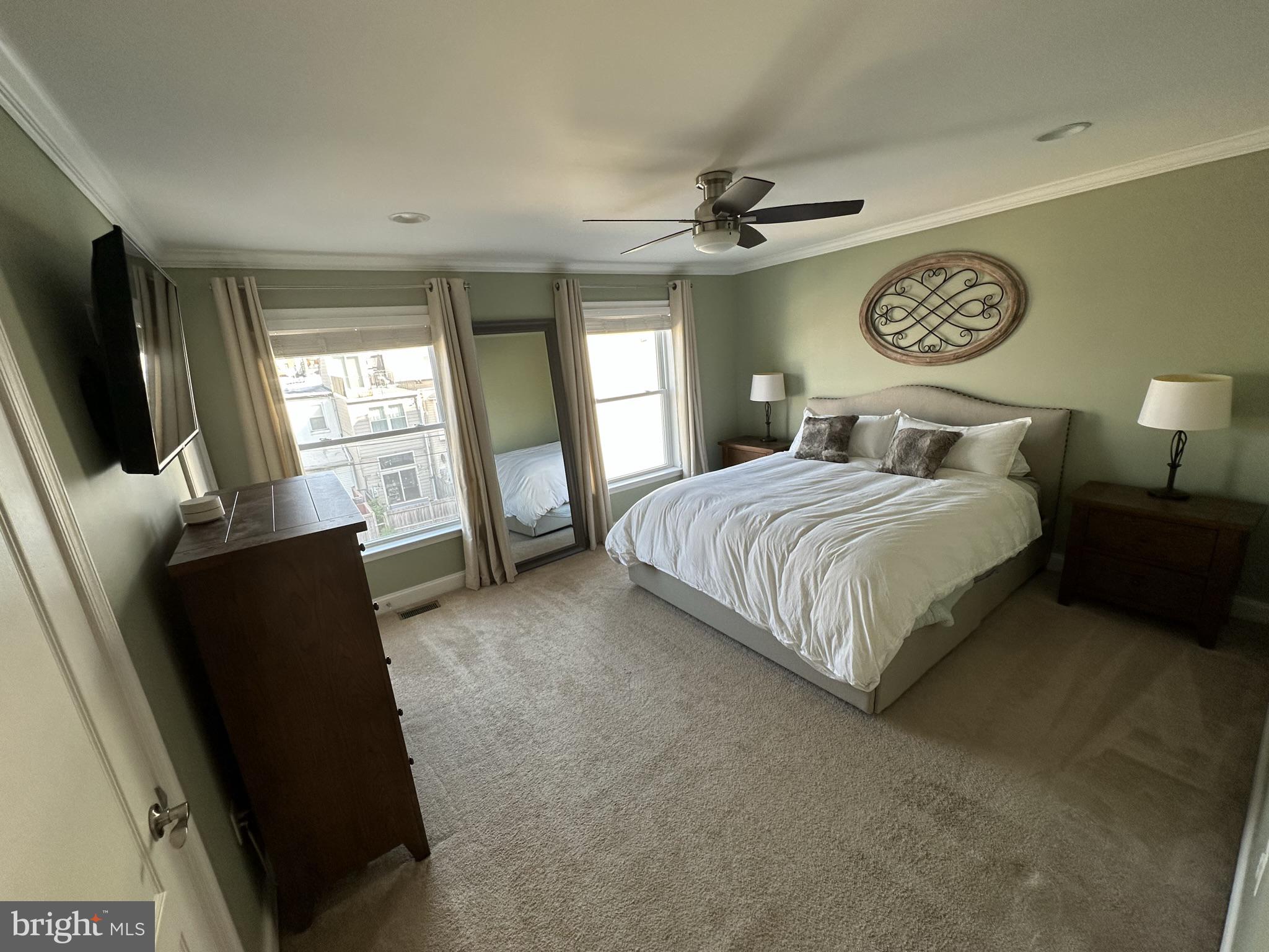 RIVERSIDE PARK - Residential Lease