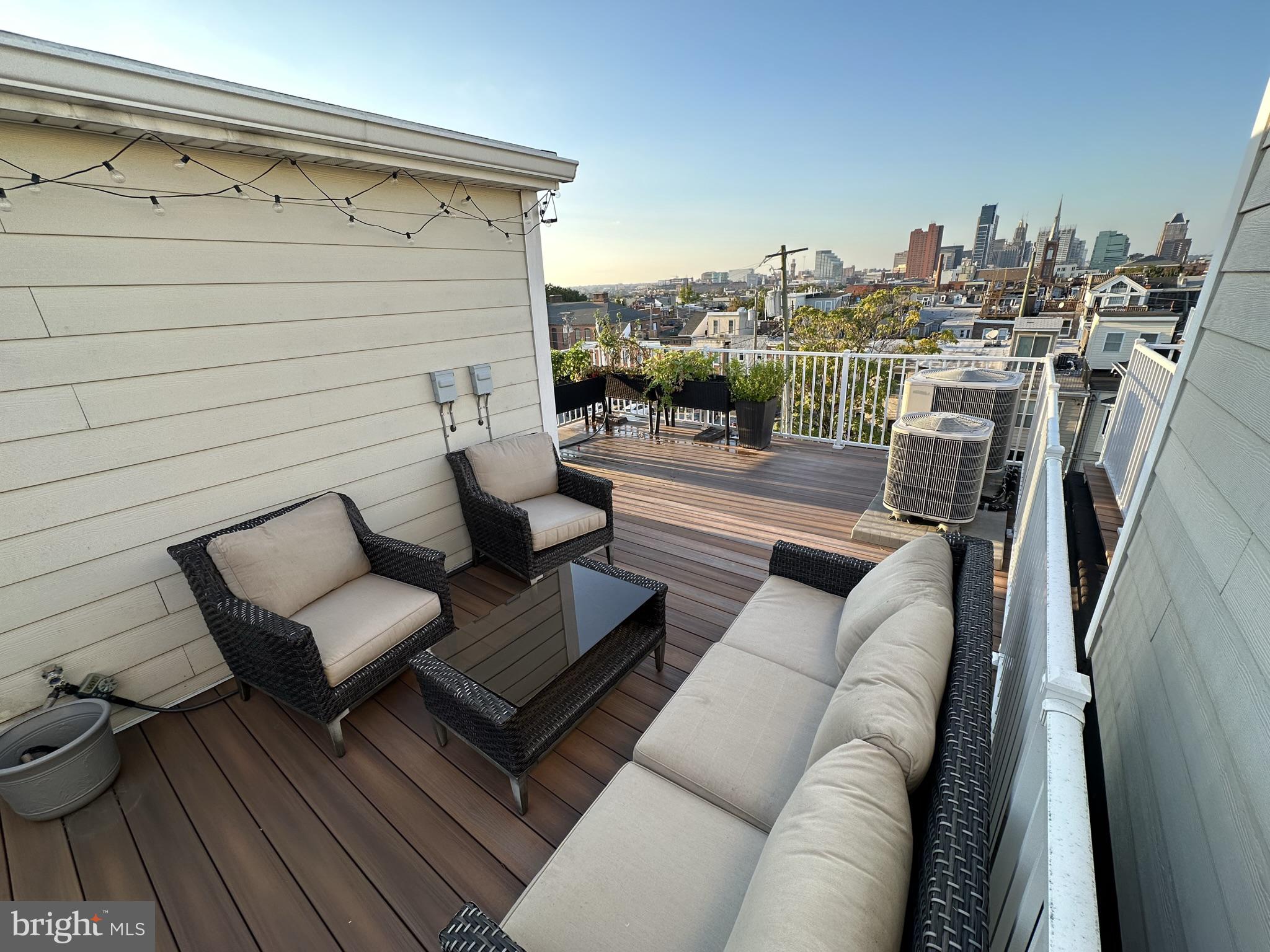 RIVERSIDE PARK - Residential Lease