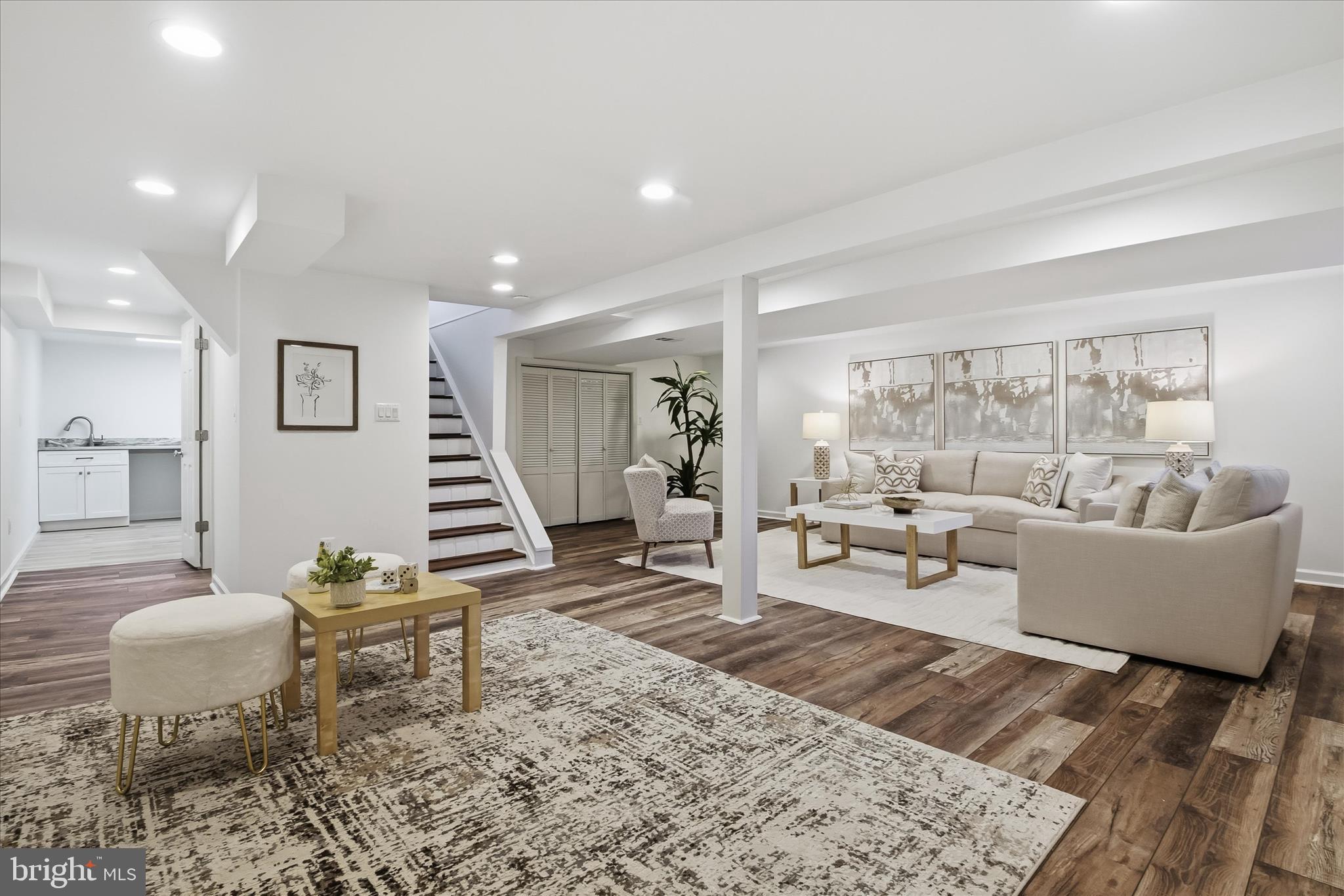 CITY PARK HOMES - Residential