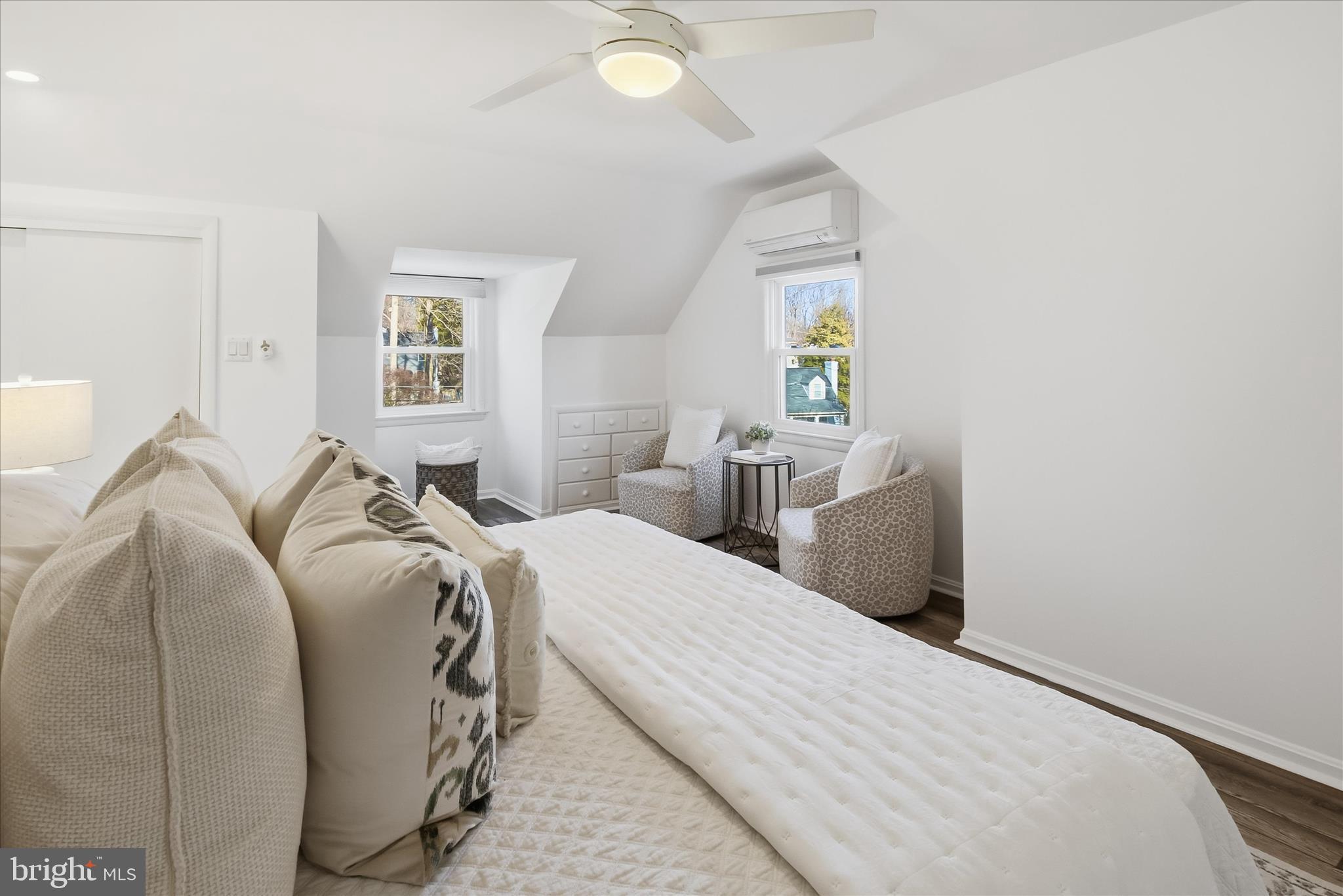 CITY PARK HOMES - Residential