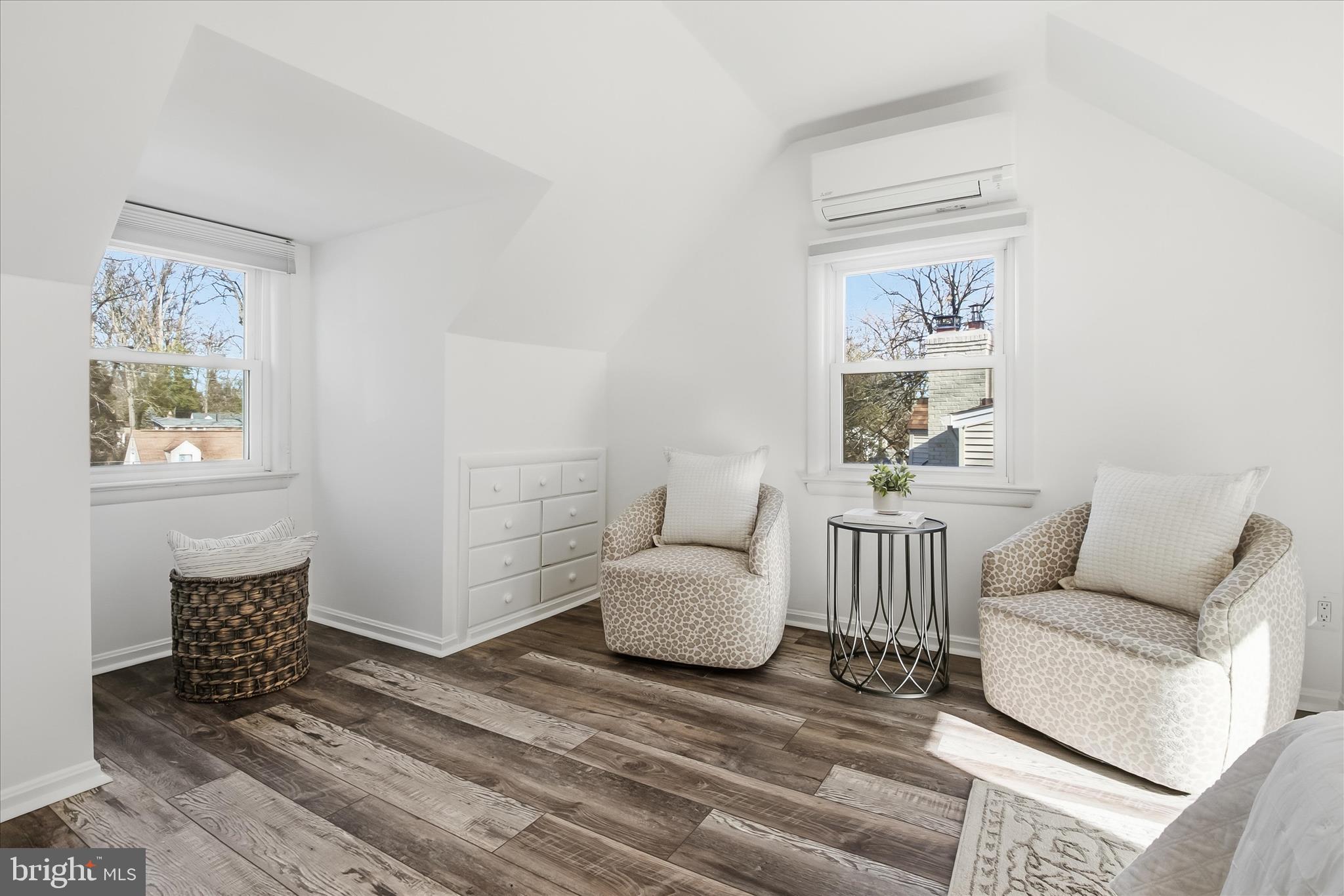 CITY PARK HOMES - Residential