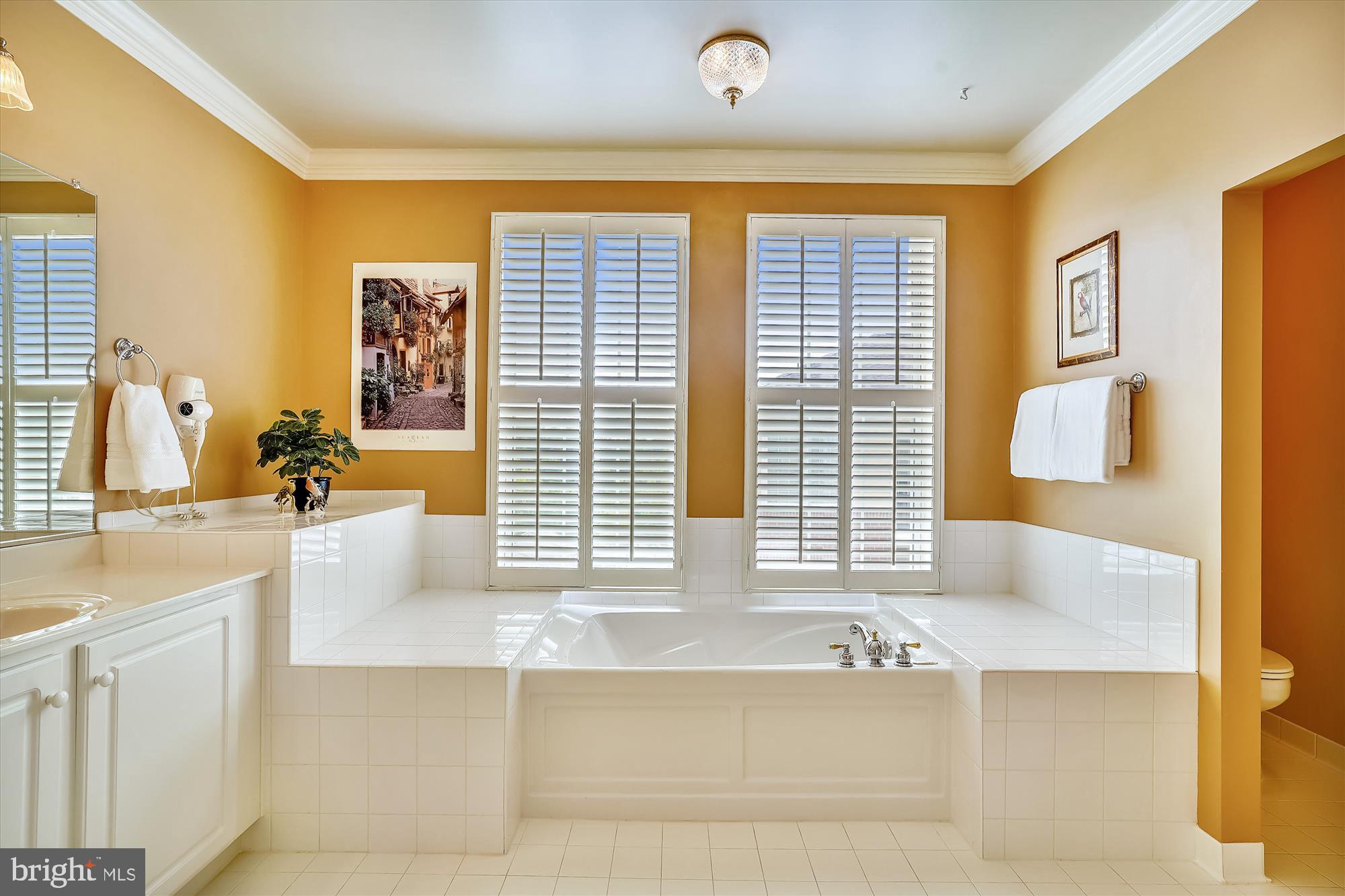 FALLSGROVE - Residential