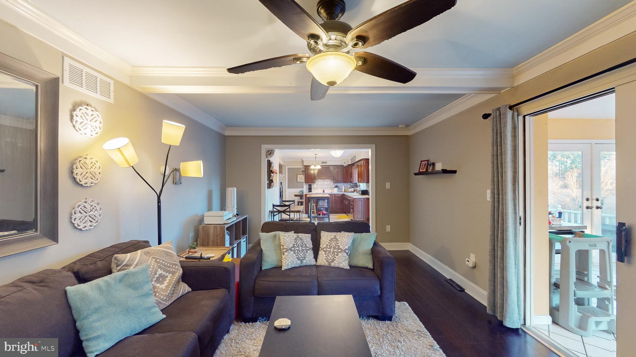 MADONNA MANOR - Residential