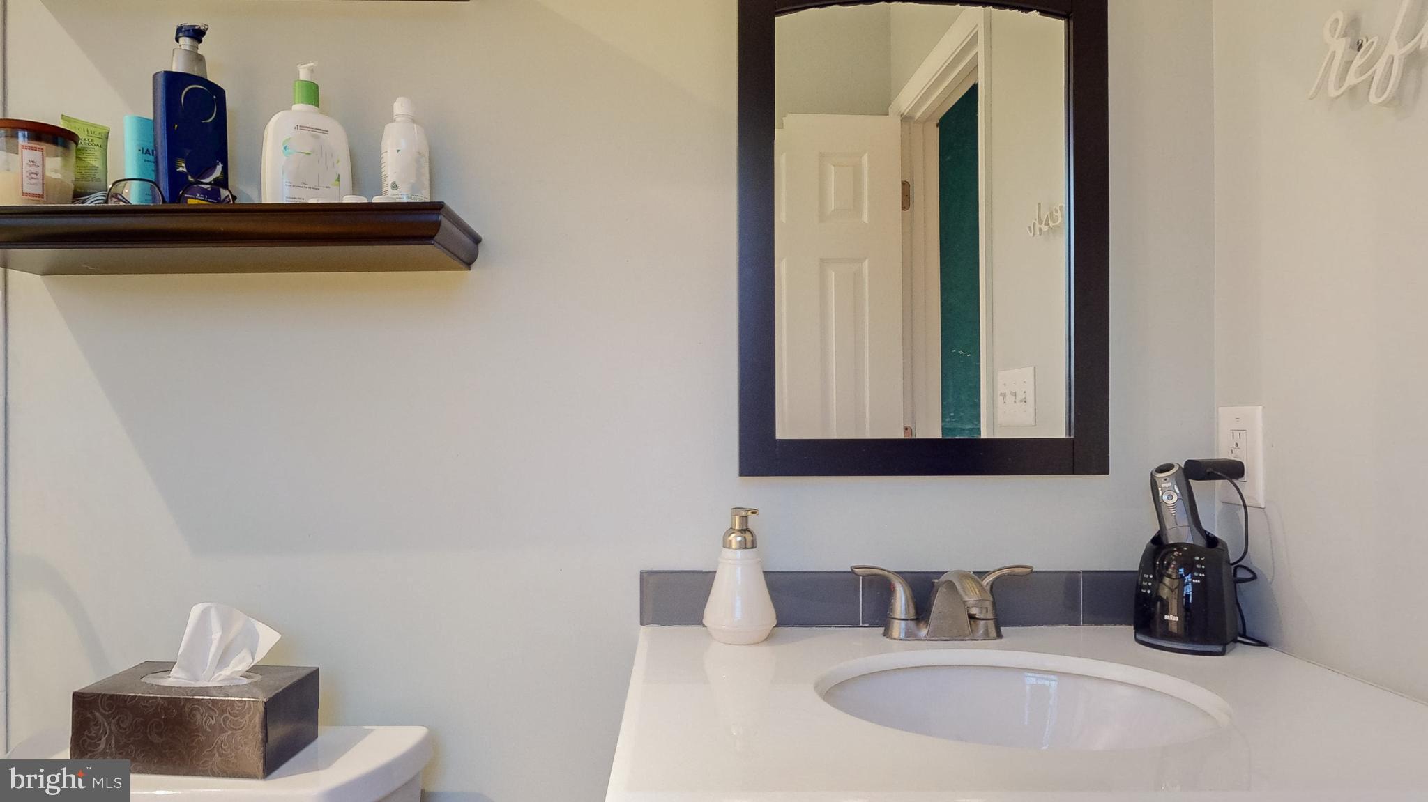 MADONNA MANOR - Residential