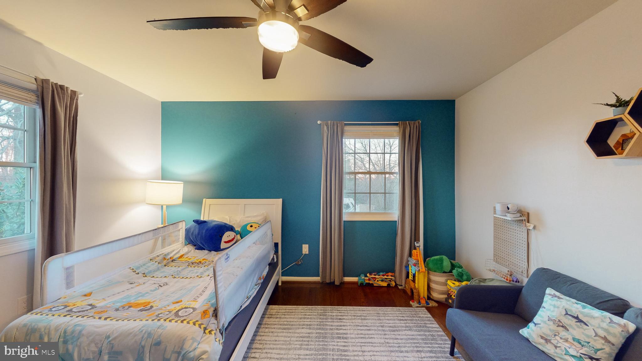 MADONNA MANOR - Residential