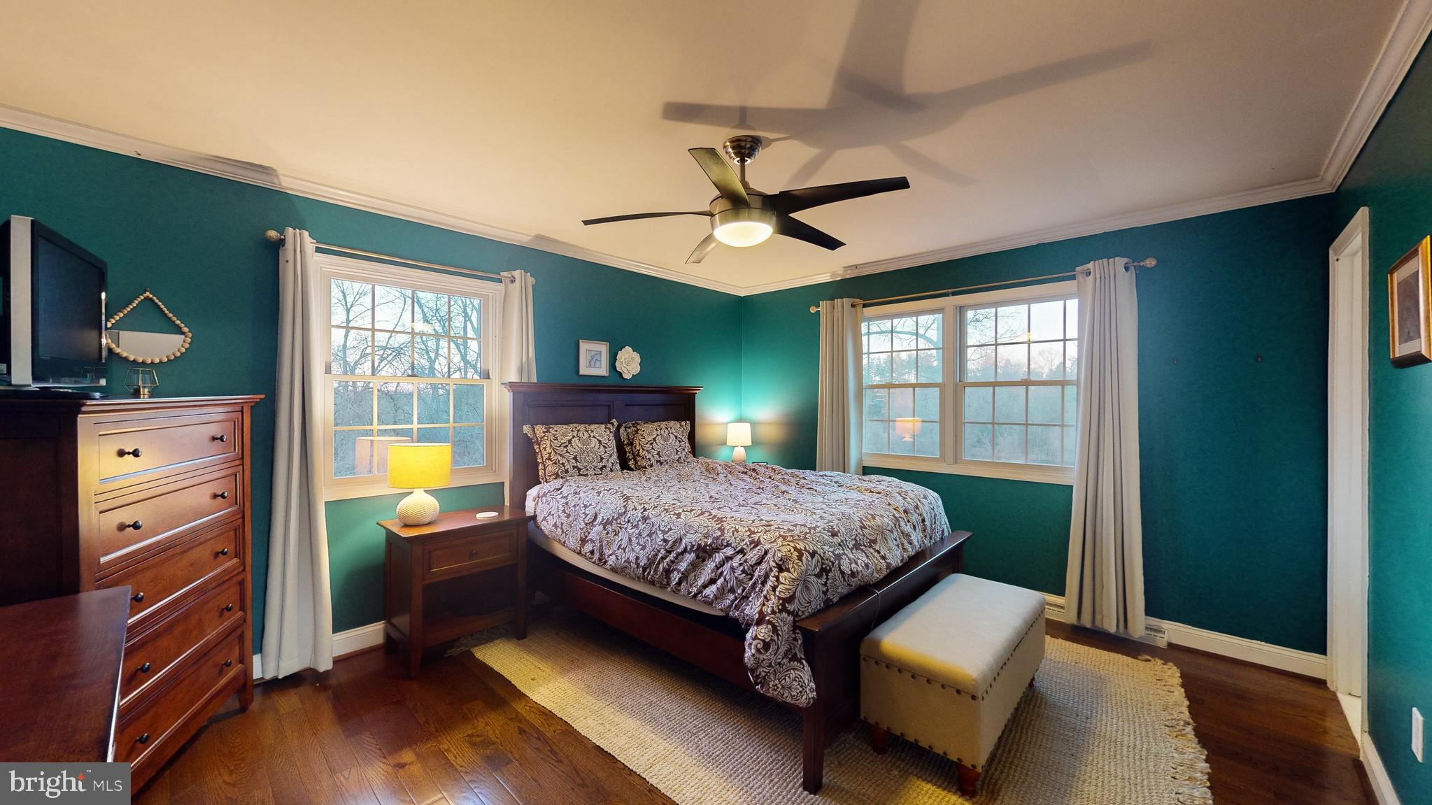 MADONNA MANOR - Residential