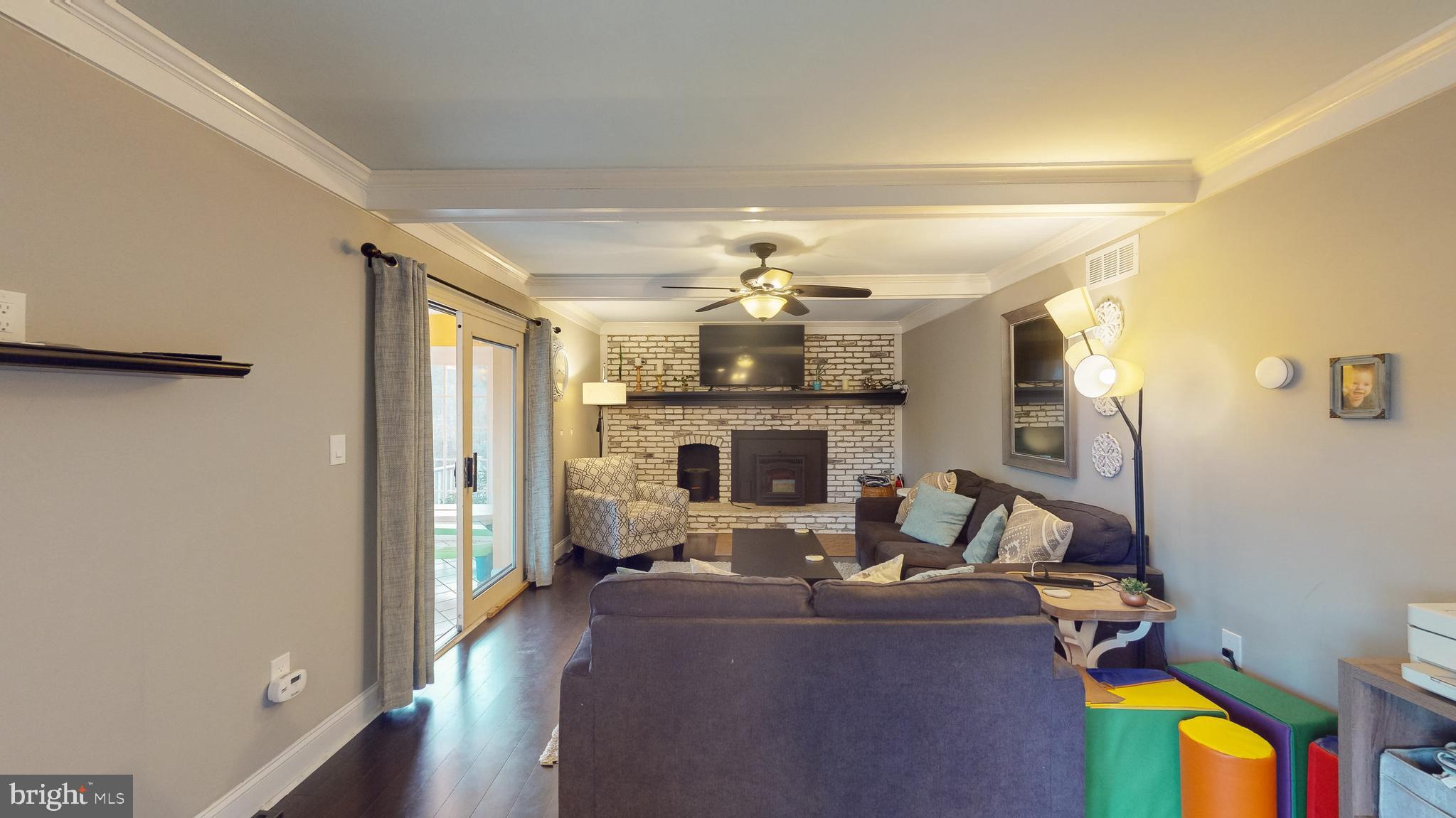 MADONNA MANOR - Residential