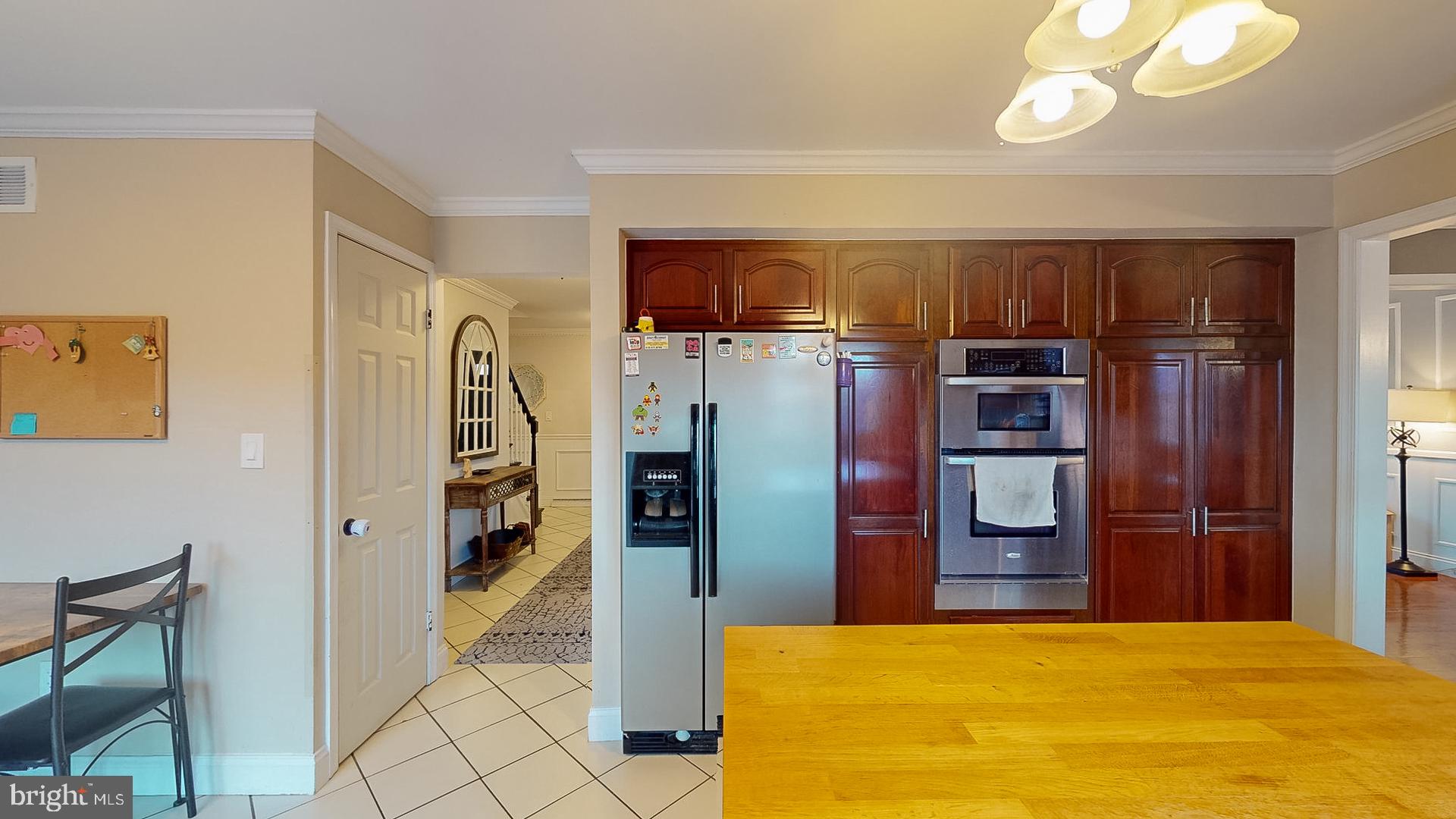 MADONNA MANOR - Residential