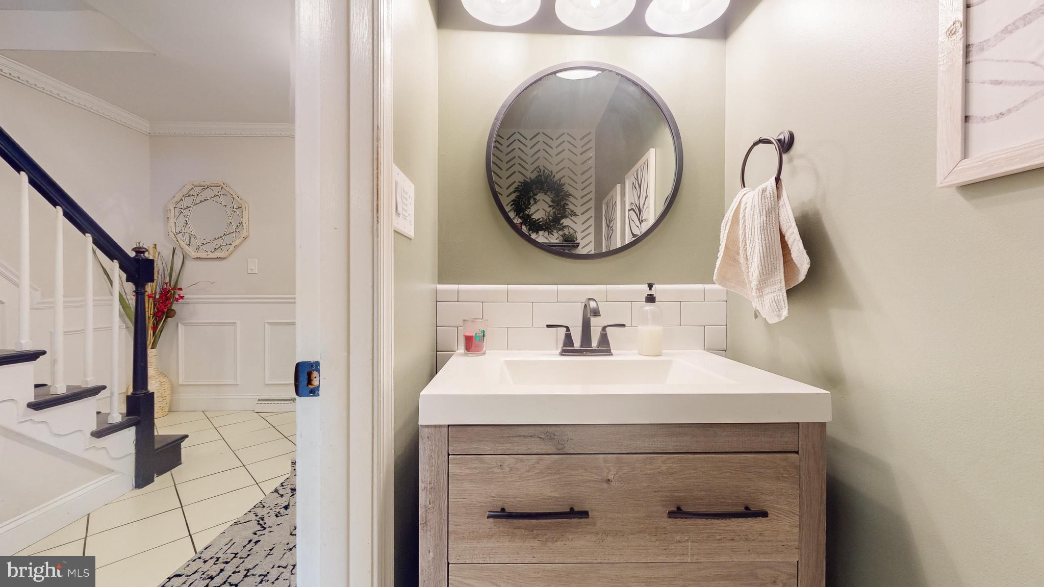 MADONNA MANOR - Residential