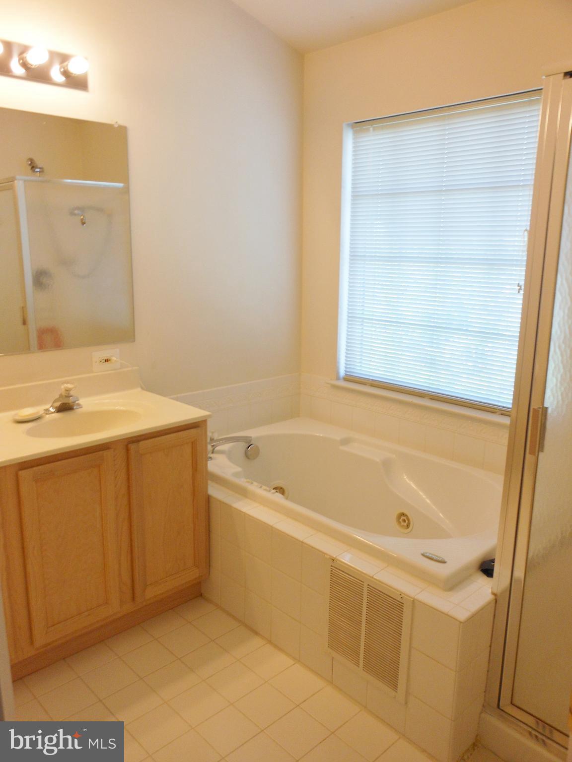 MARKHAMS GRANT - Residential Lease