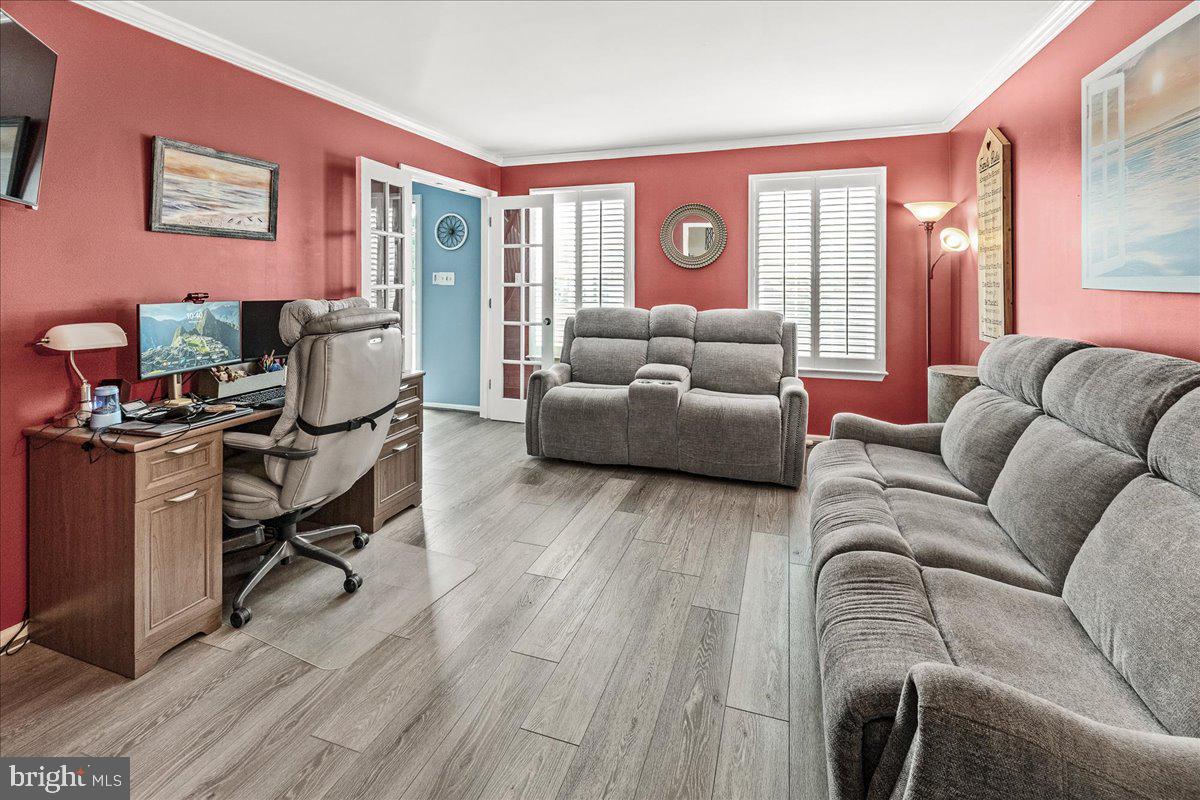 CANADA HILL - Residential