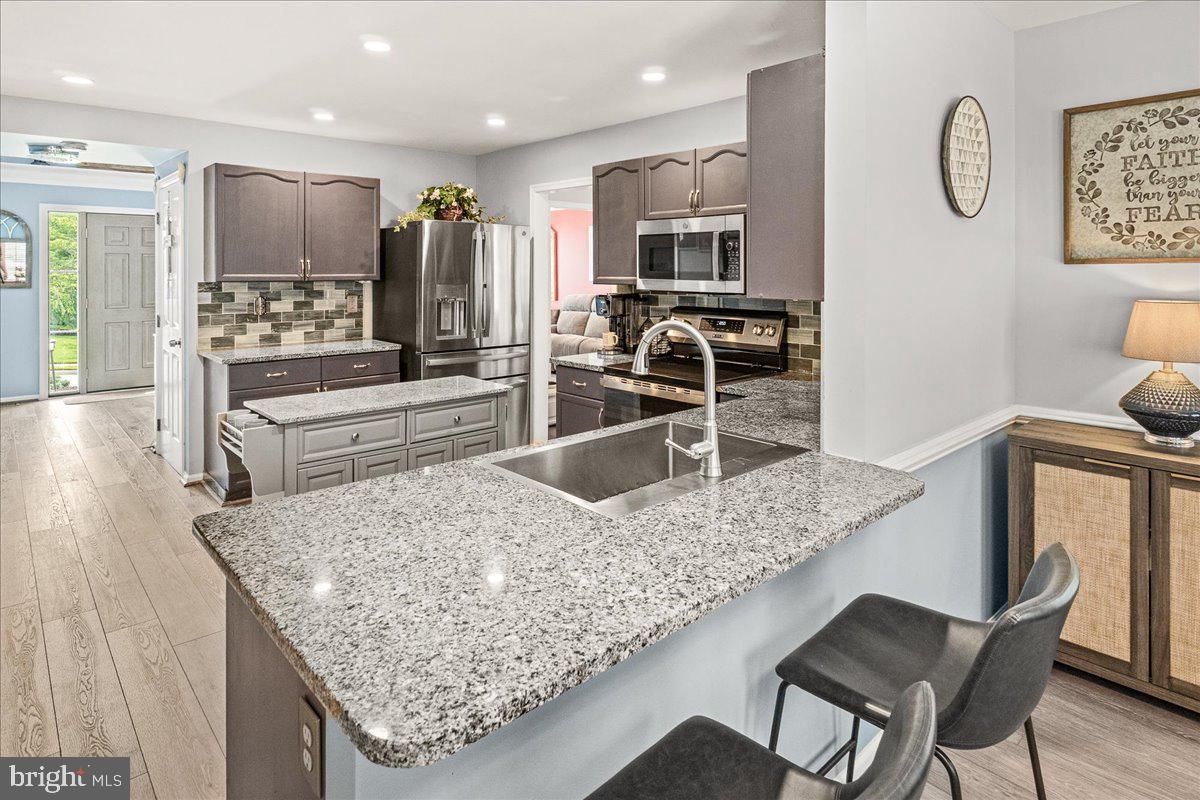 CANADA HILL - Residential