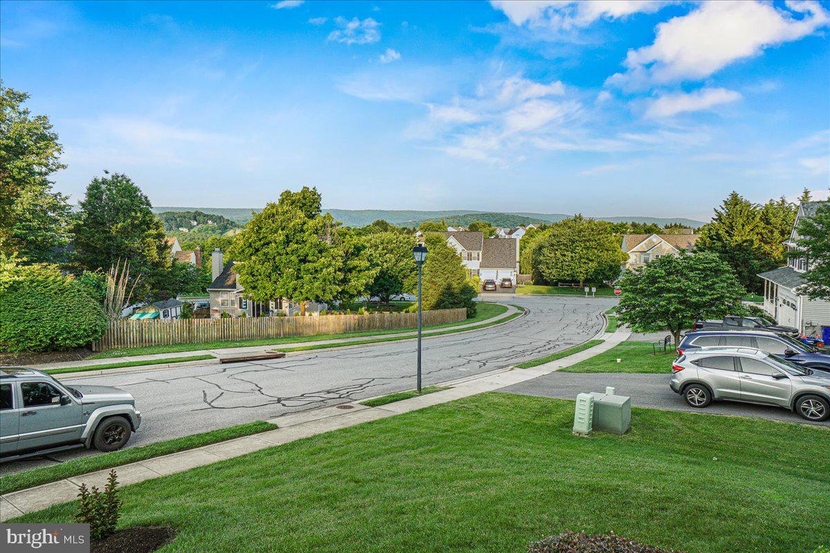 CANADA HILL - Residential