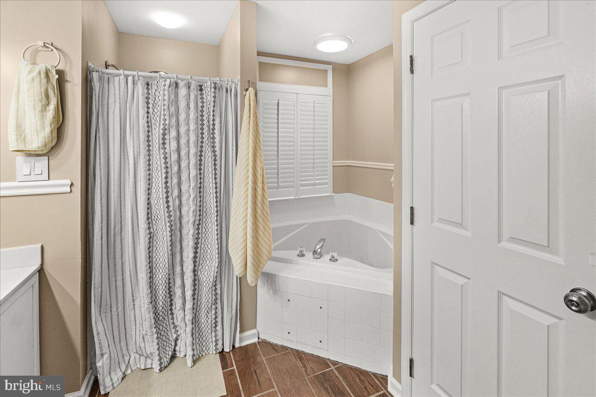 CANADA HILL - Residential