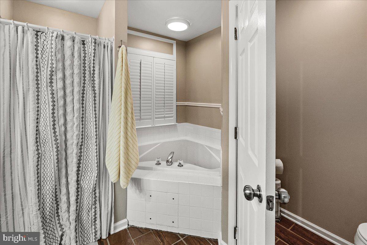 CANADA HILL - Residential