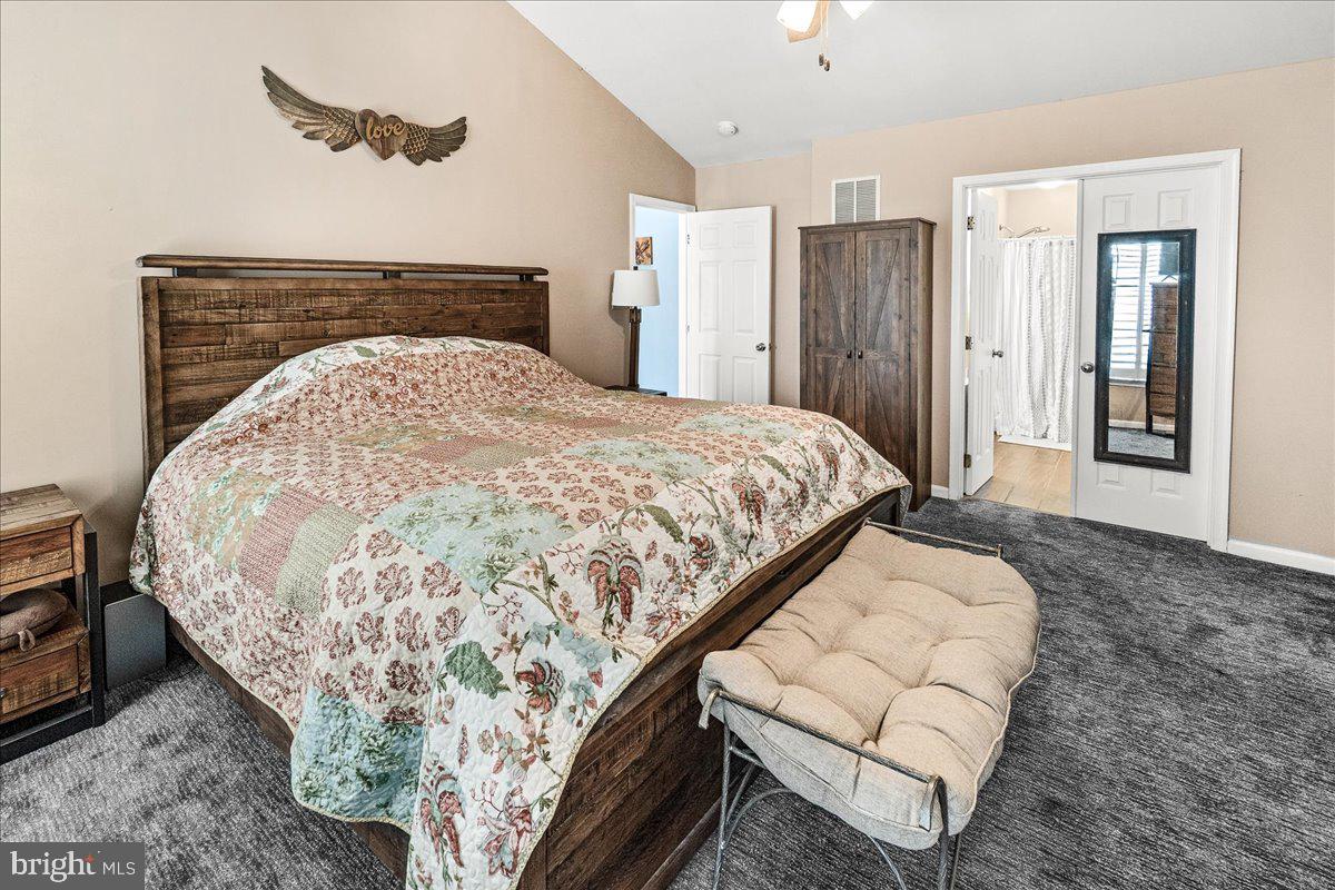 CANADA HILL - Residential