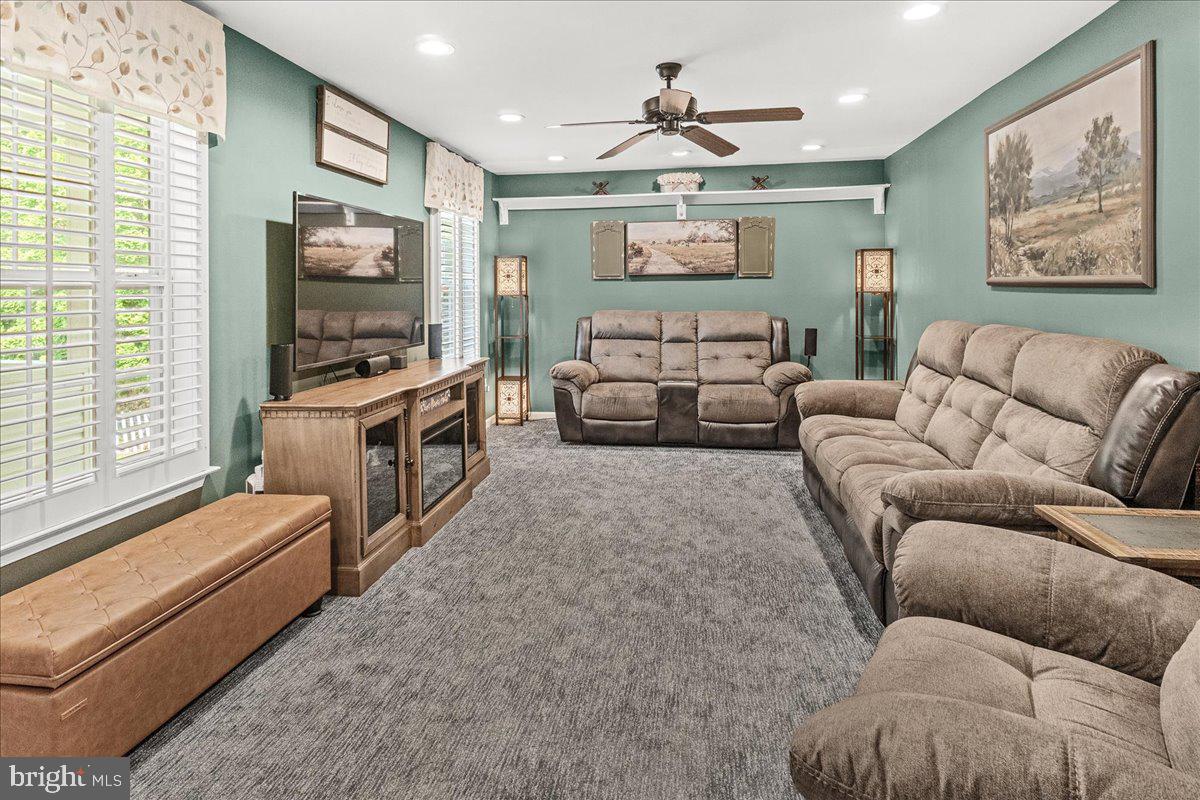 CANADA HILL - Residential