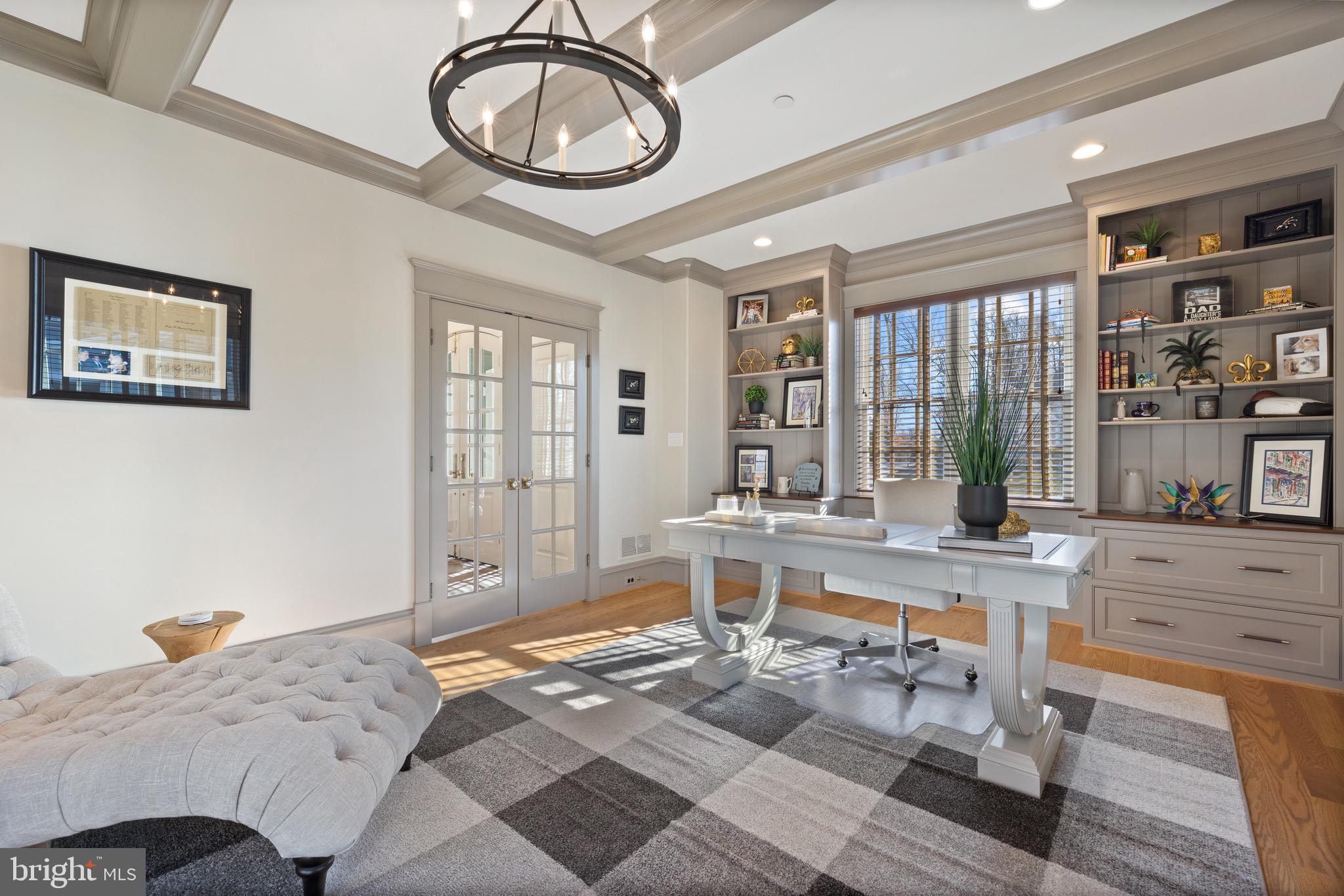 HAMPTON PARK - Residential