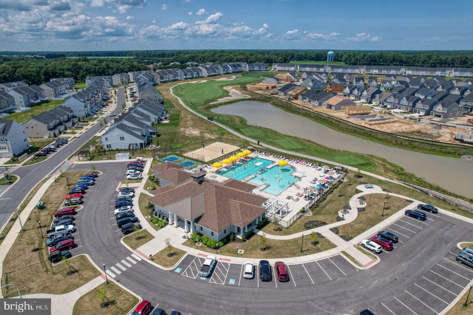 PLANTATION LAKES - Residential