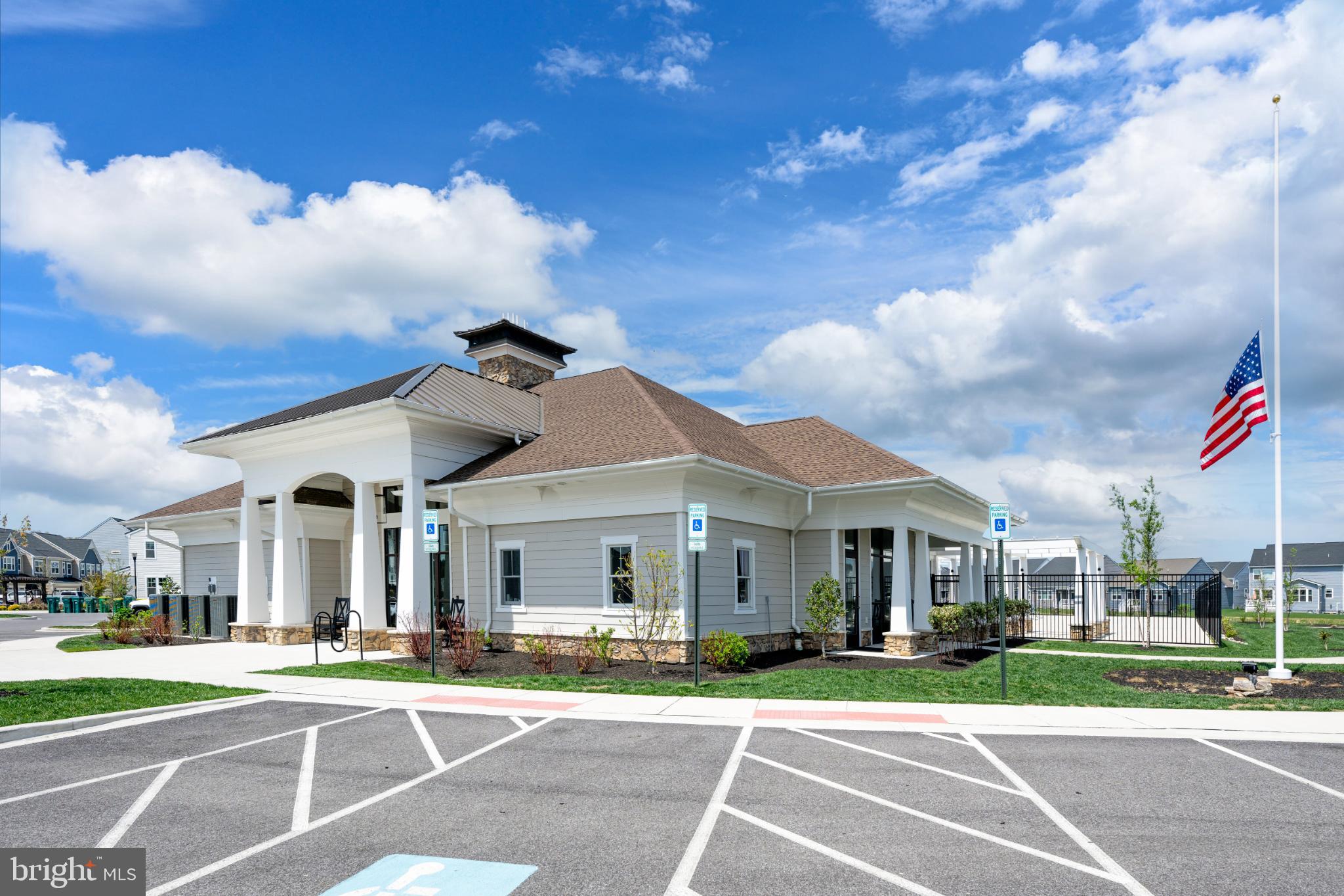 PLANTATION LAKES - Residential