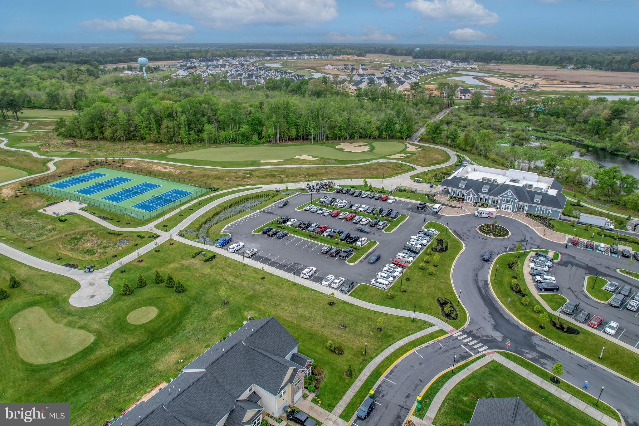 PLANTATION LAKES - Residential