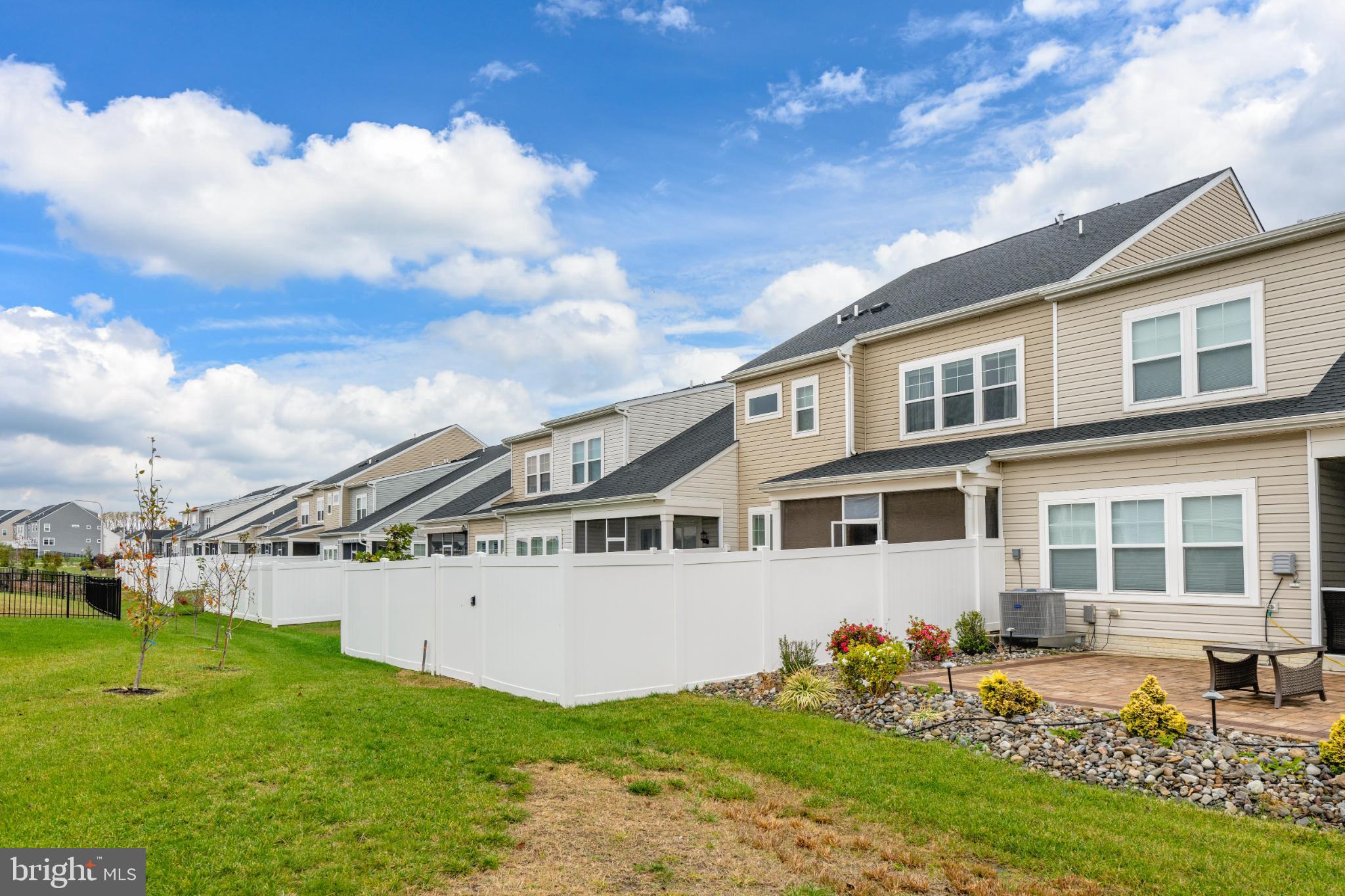 PLANTATION LAKES - Residential