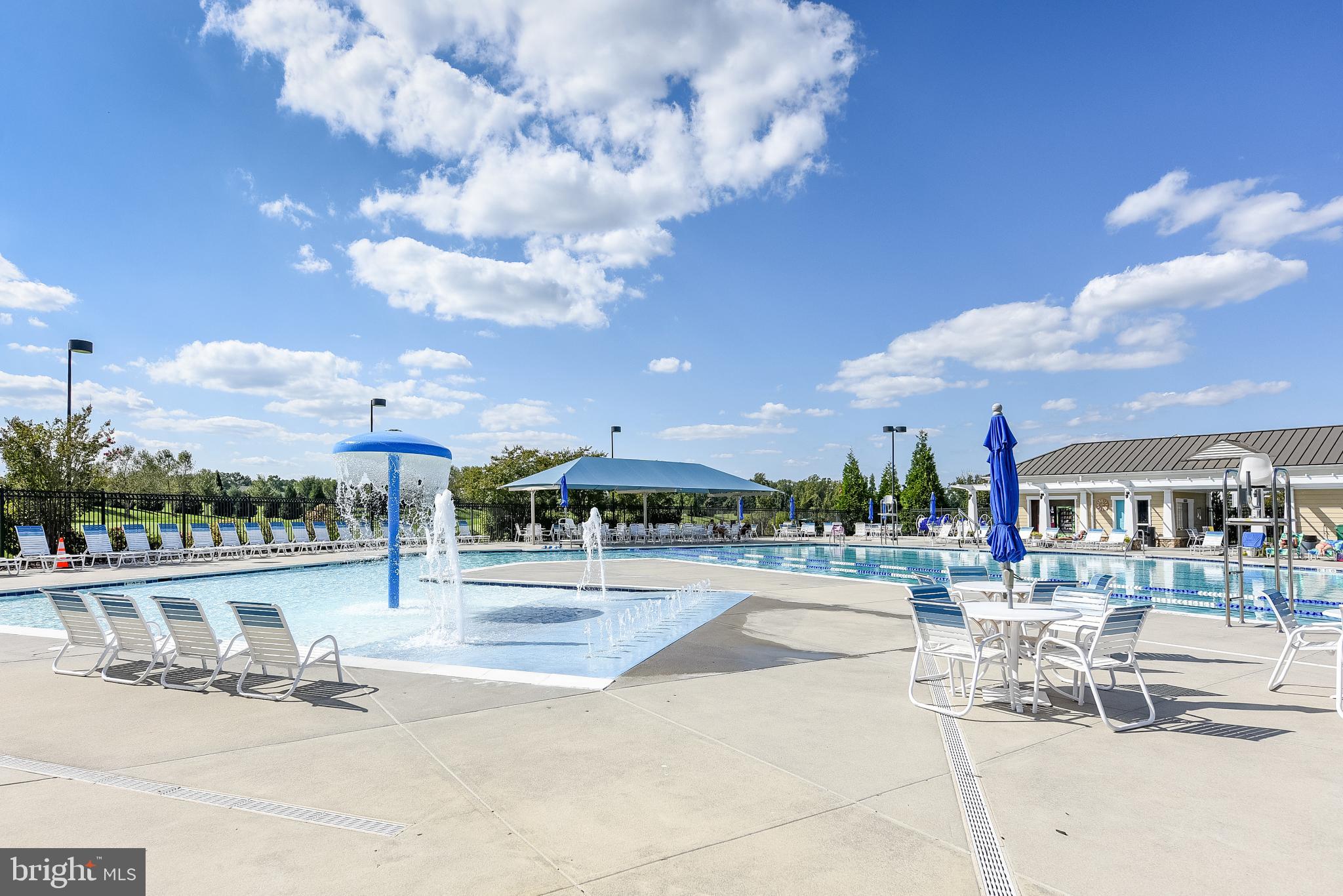 PLANTATION LAKES - Residential